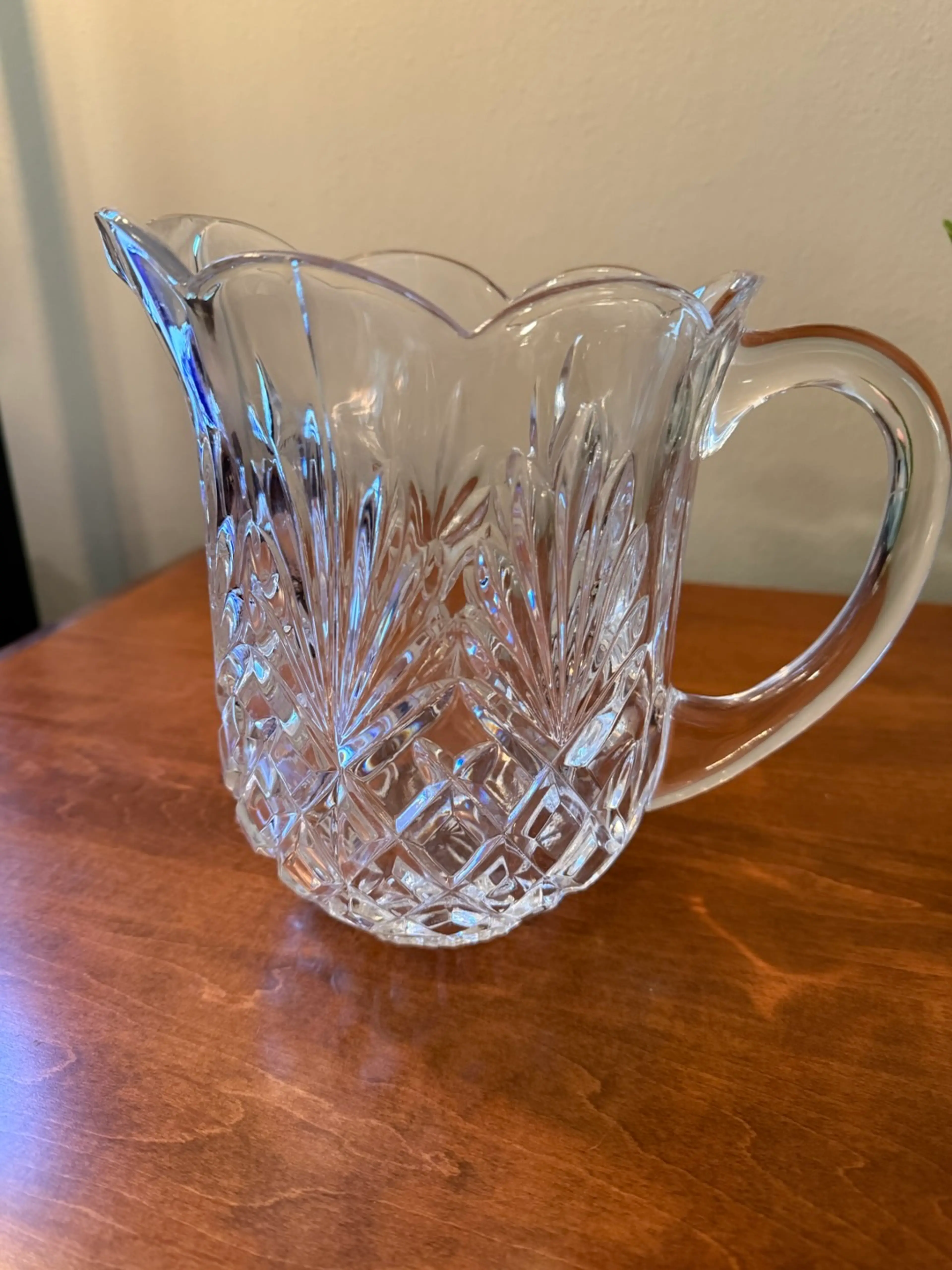 Image 1 of 6
