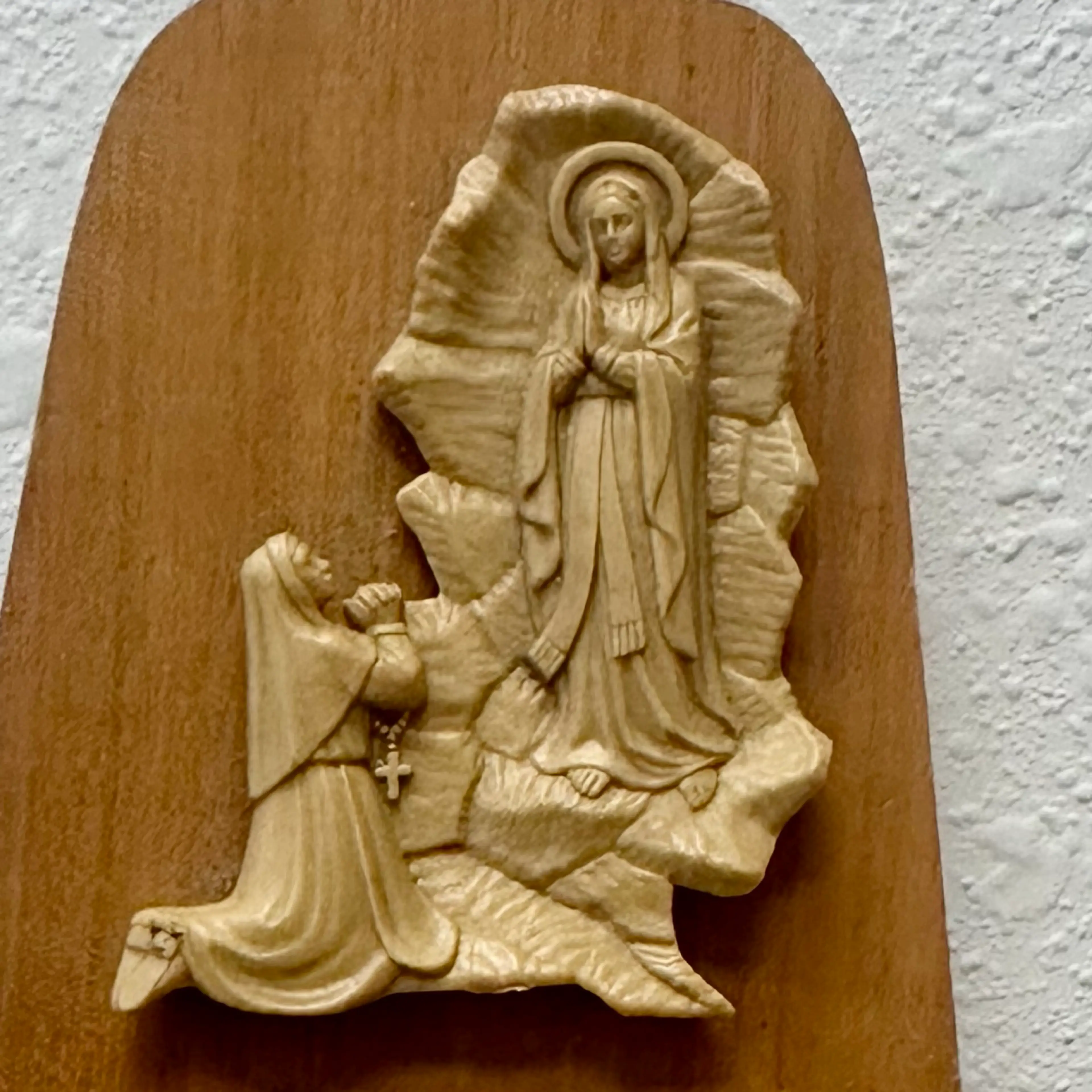 Image 2 of 7