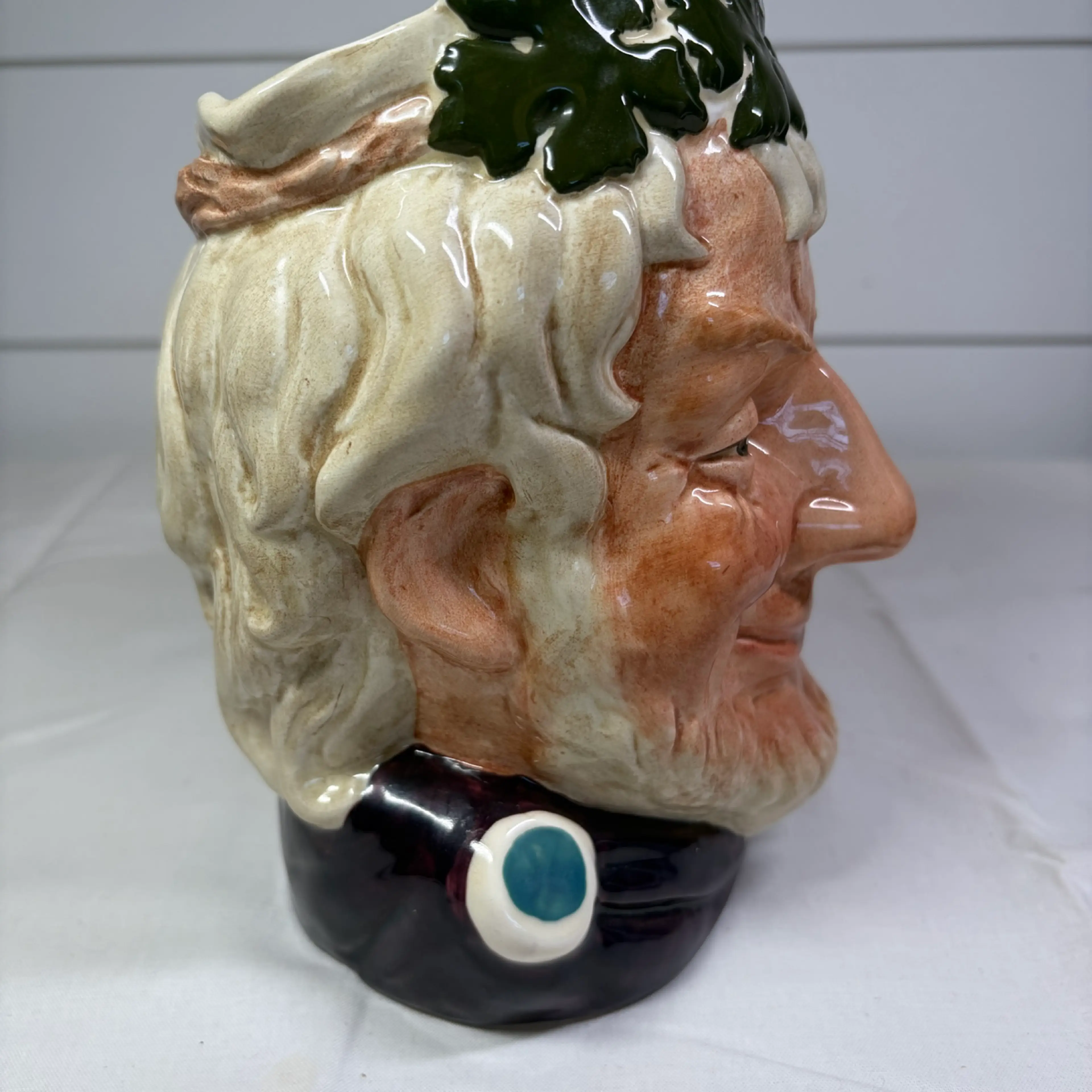 Image 2 of 7