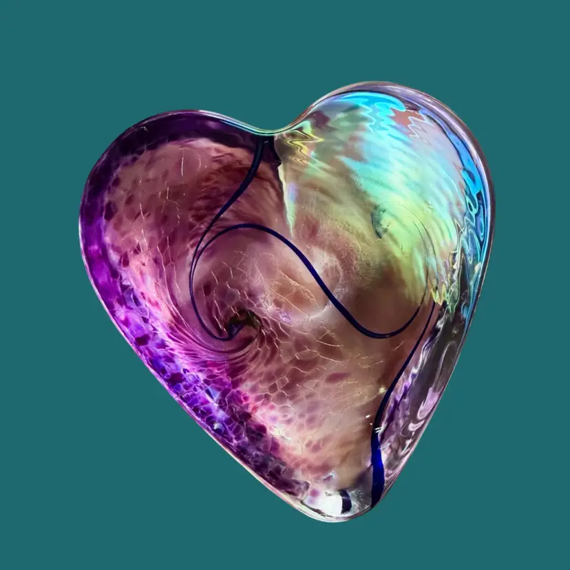 2.5” Vintage ROBERT HELD ART GLASS Heart Paperweight, Iridescent Purple, Signed