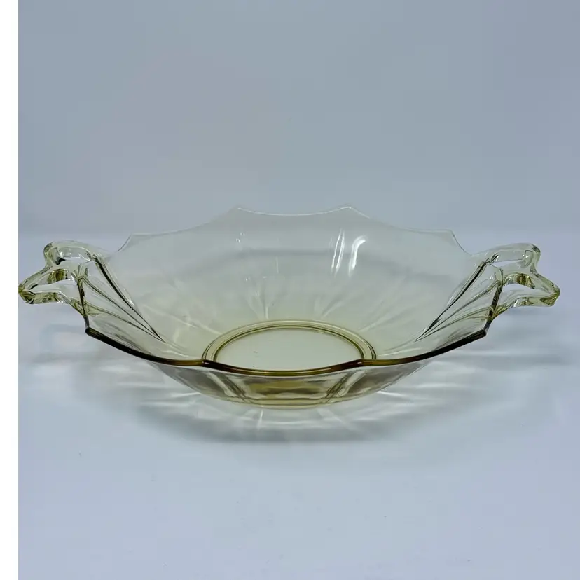 Vintage Fostoria Glass Company Handled Serving Bowl In The Fairfax