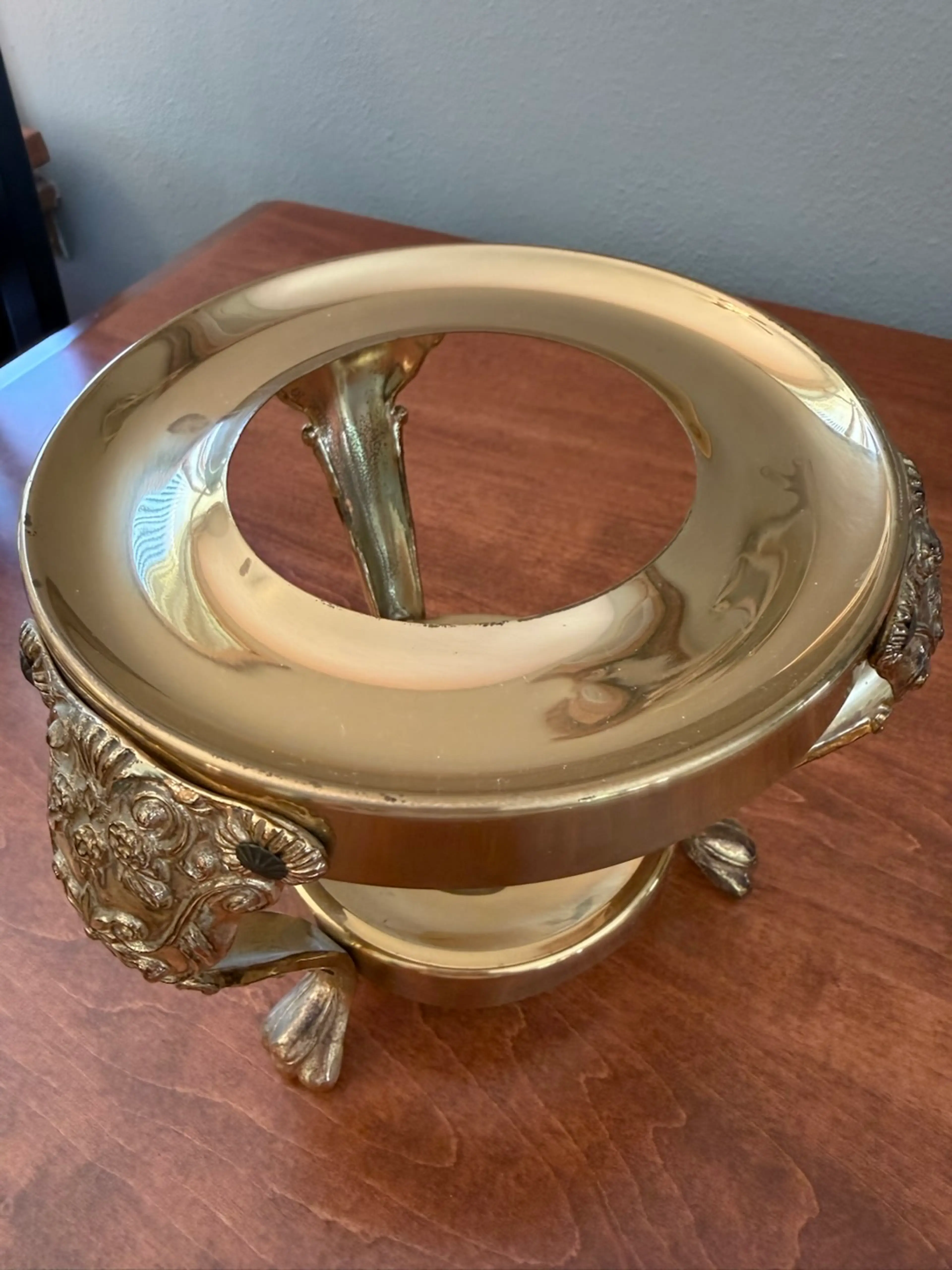 Image 2 of 5