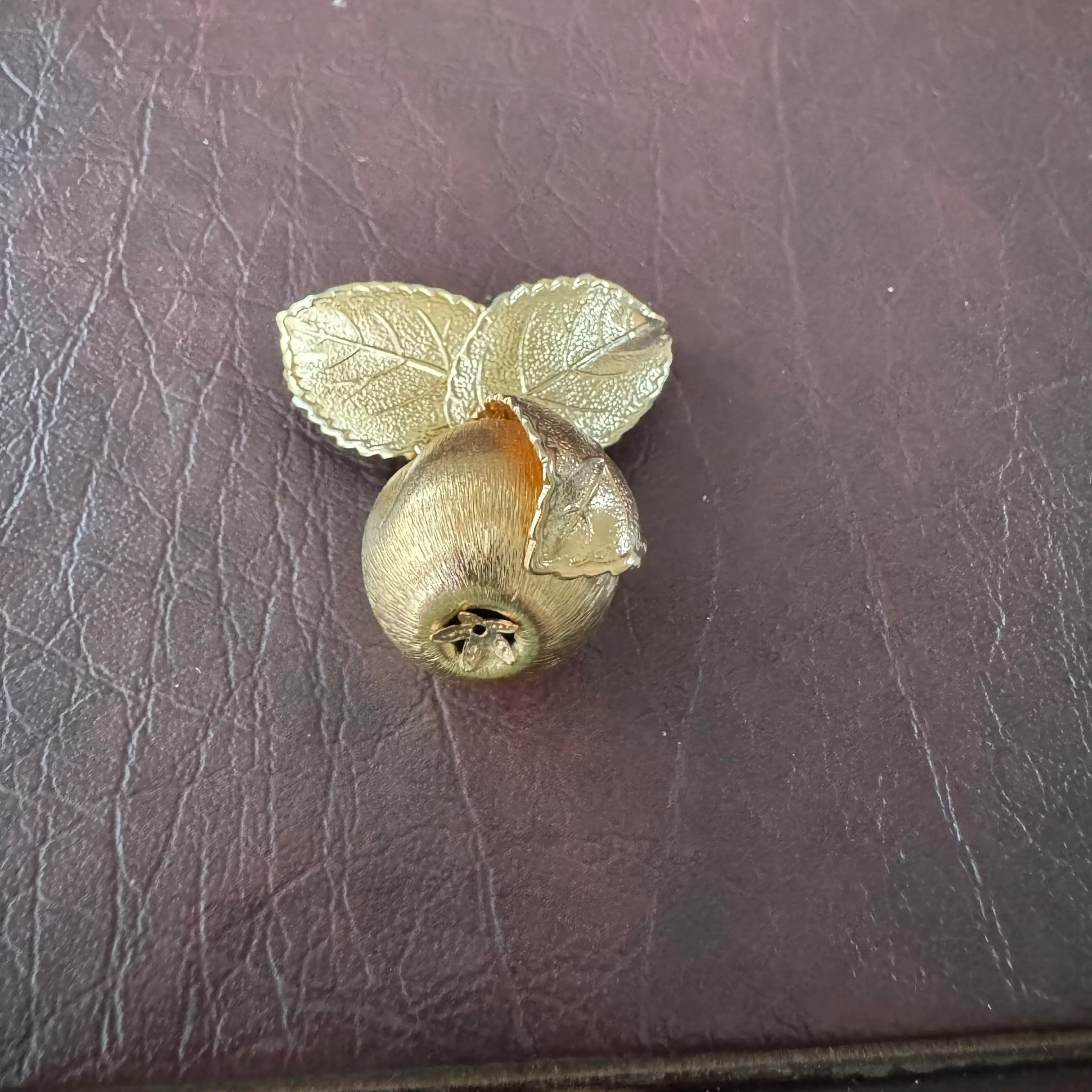 Image 2 of 4