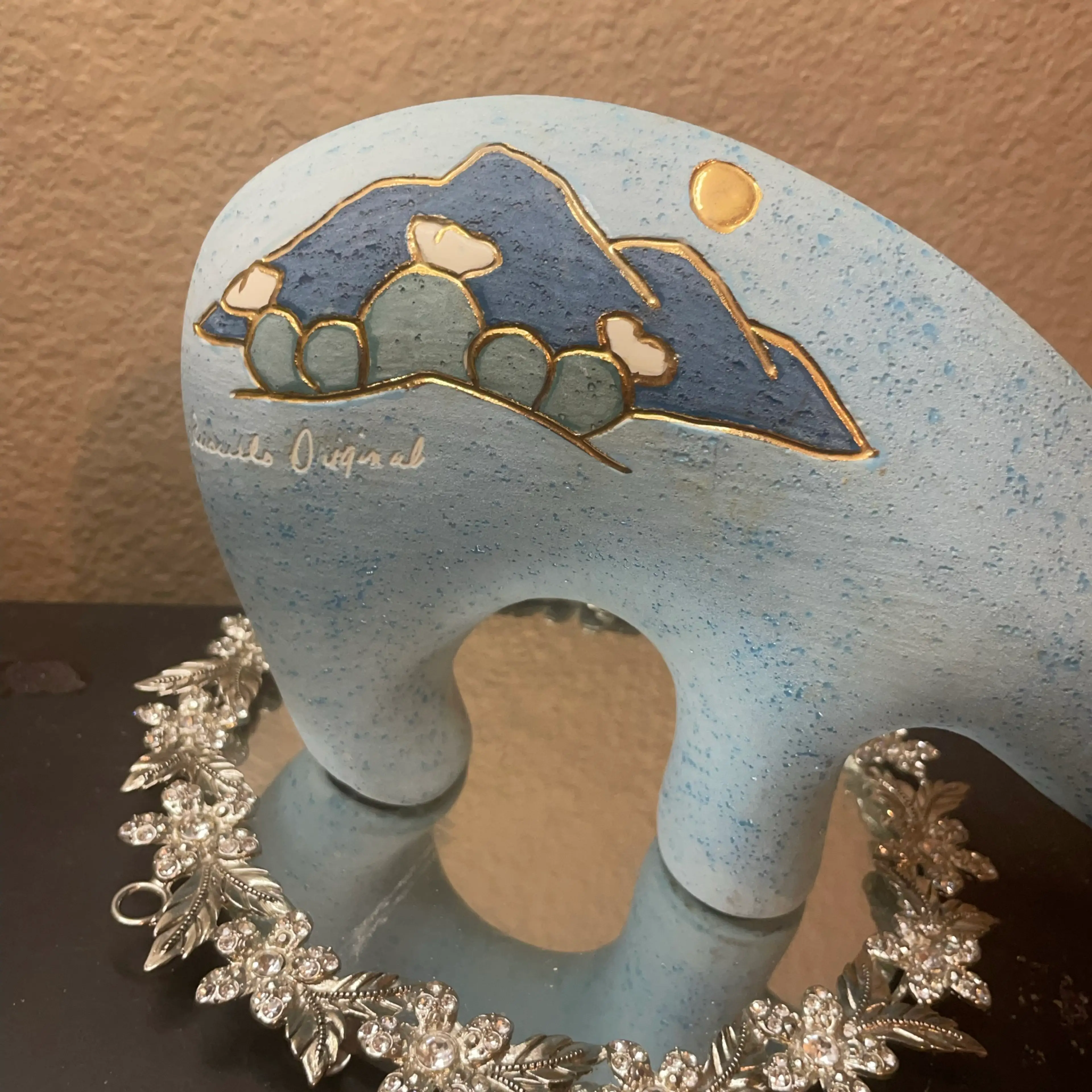 Image 3 of 6