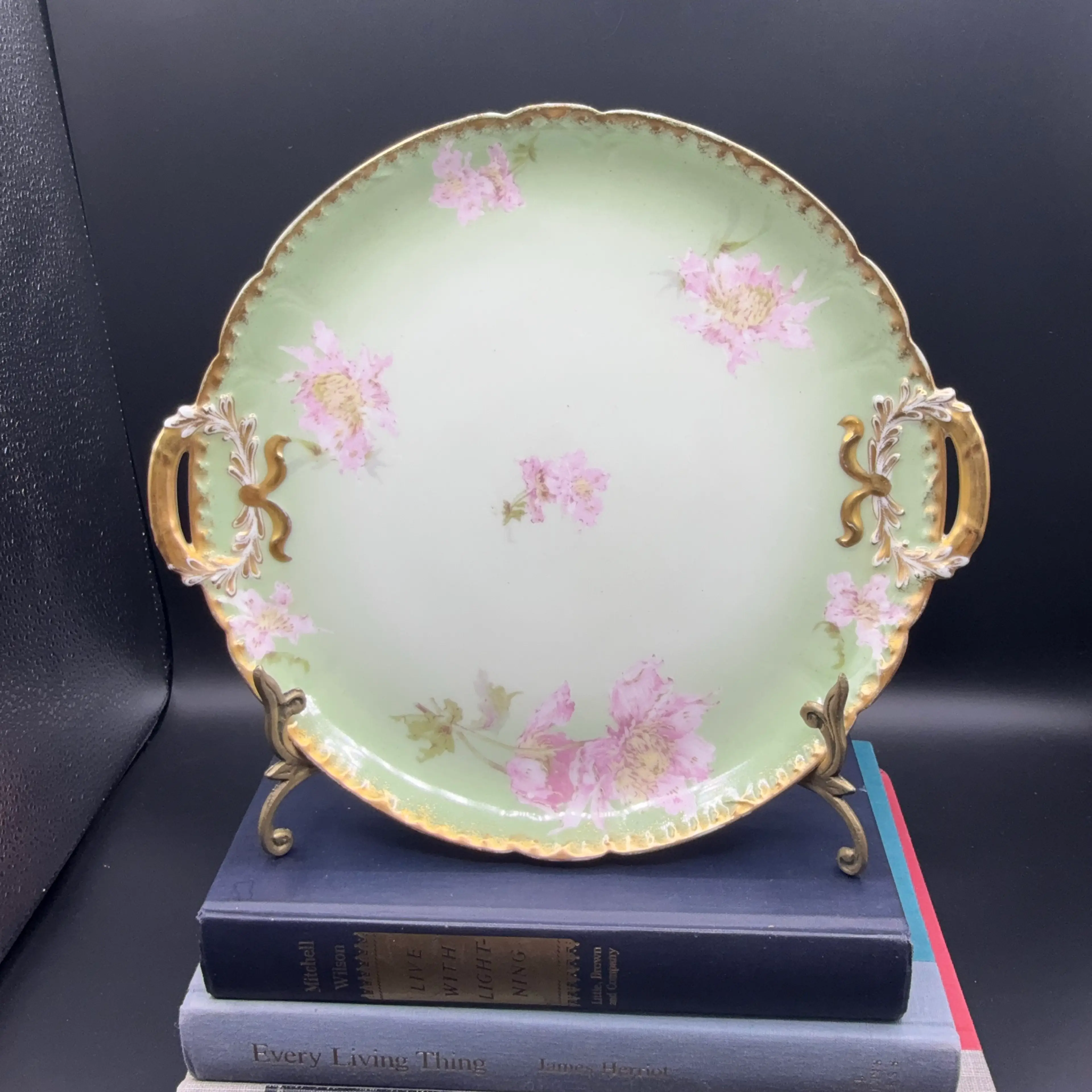 Image 1 of 5