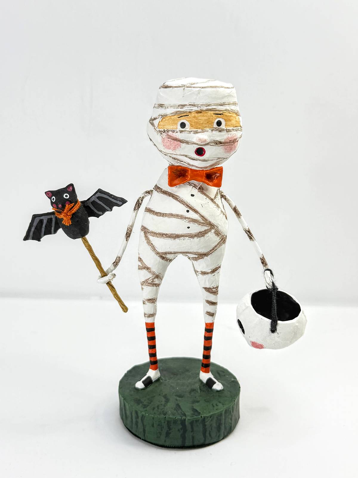 Niknax · Lori Mitchell Mummy Boy skeleton Pumpkin and bat Halloween ...