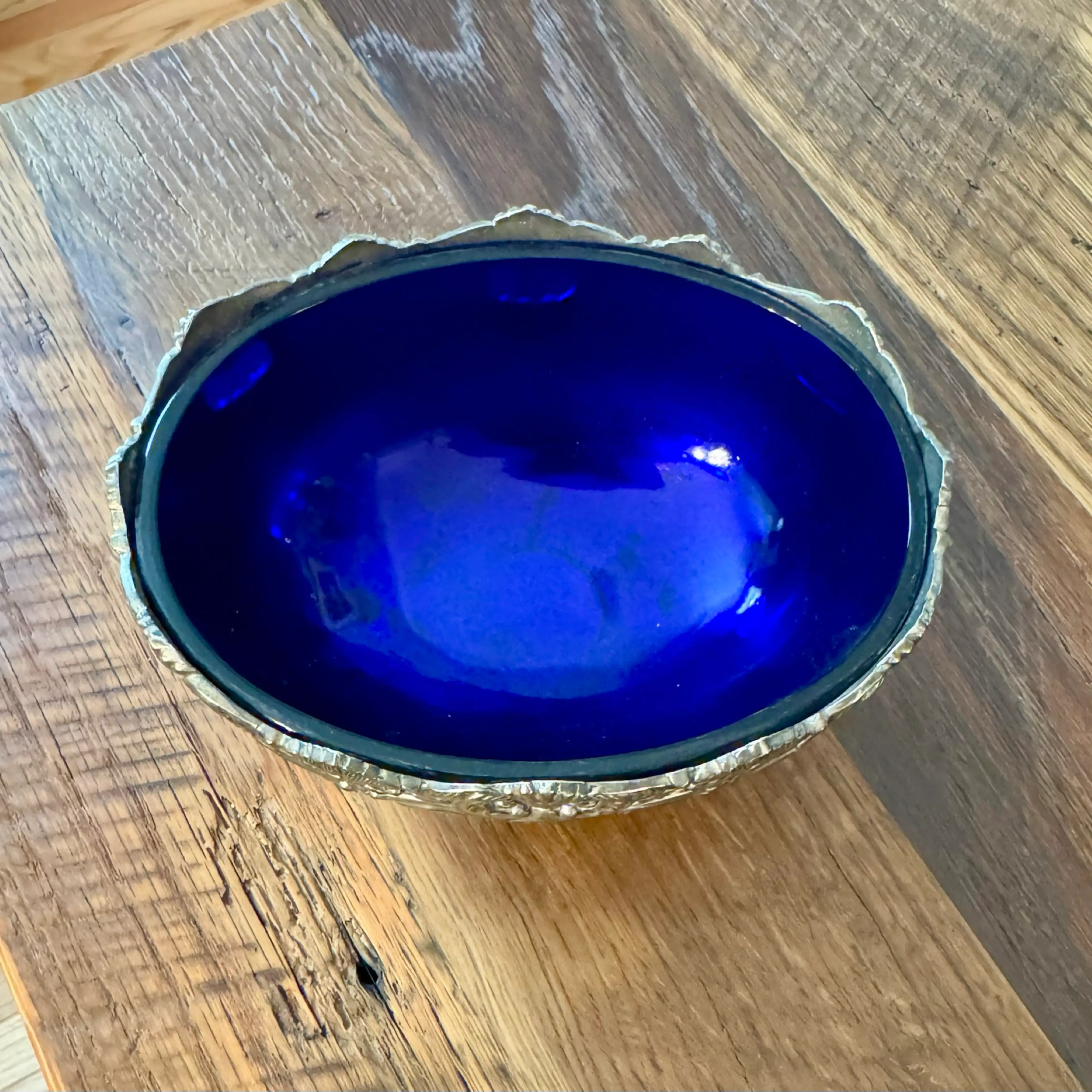 Image 2 of 7