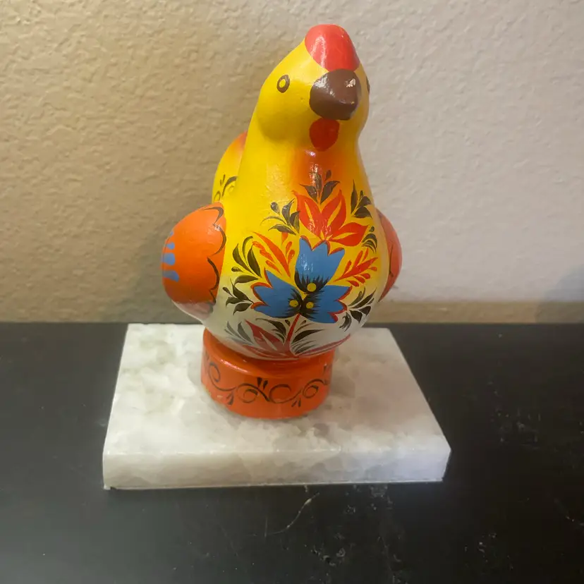 Signed Novgorod Russian Folk Art 6” Hand painted Wooden Rooster Figurine