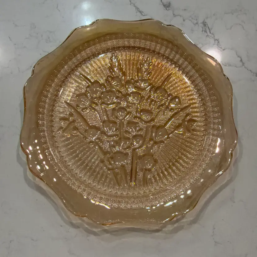 🪹Carnival Glass Iris And Herringbone Plate