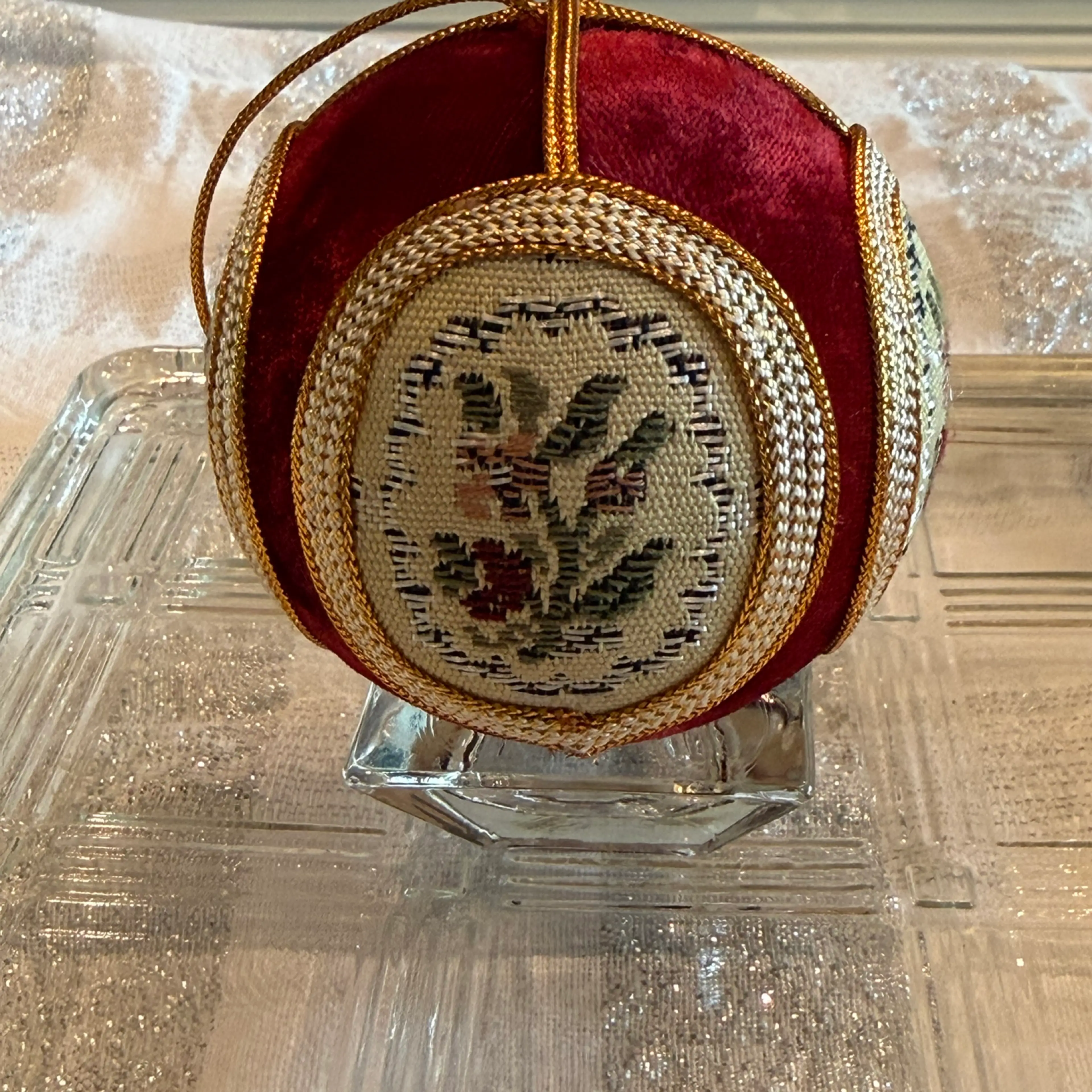 Image 1 of 5