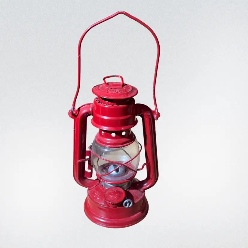 Red Oil Lantern