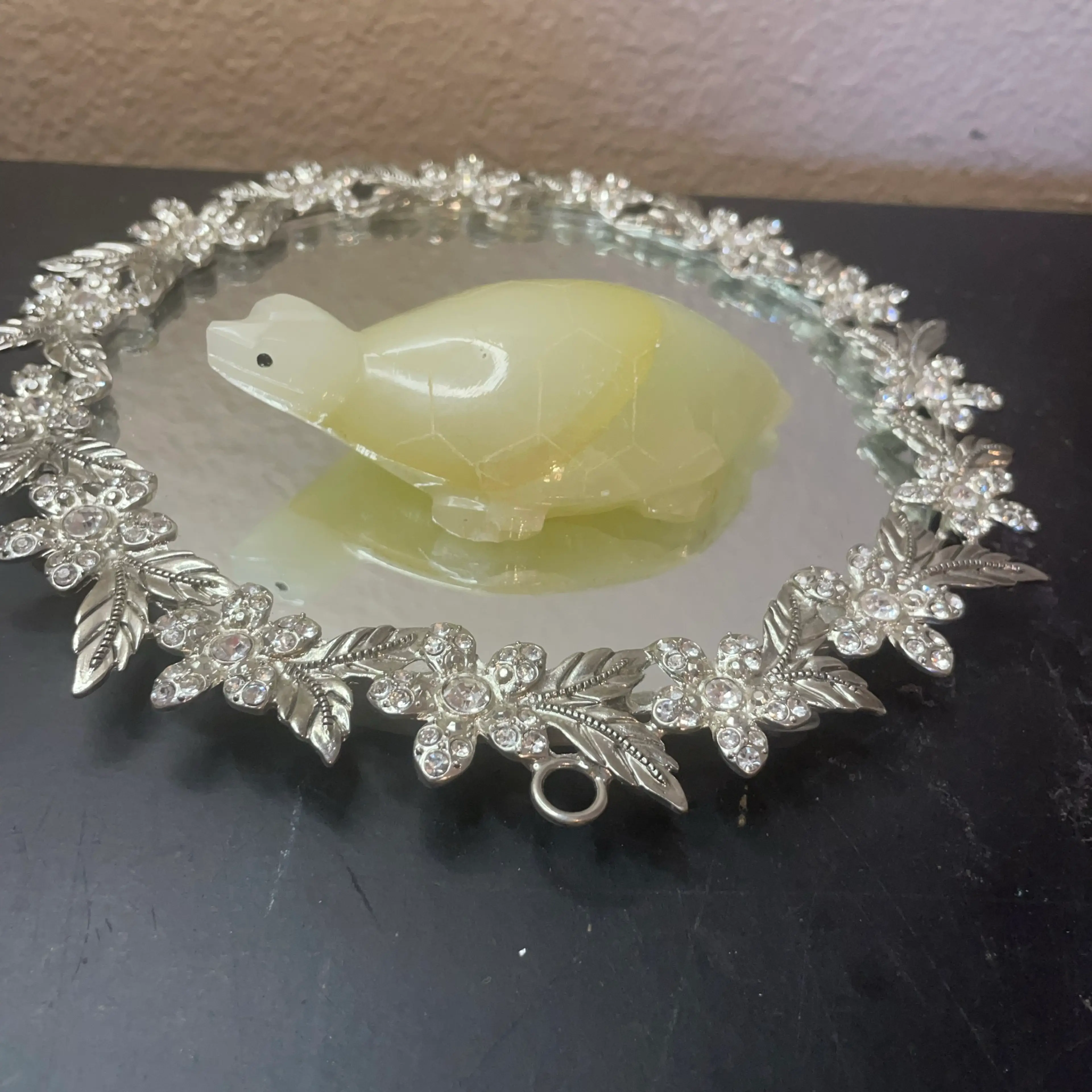Image 3 of 4
