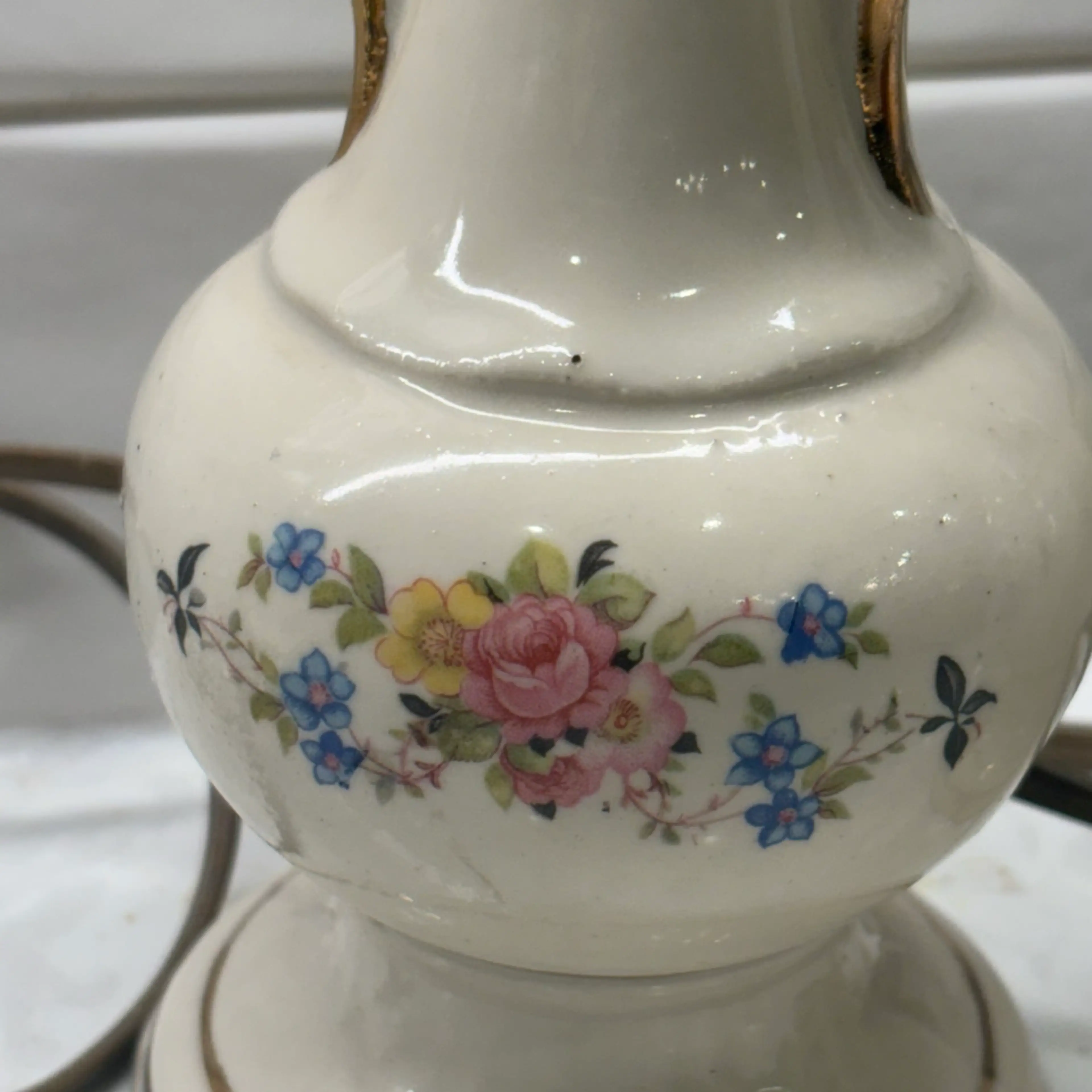 Image 2 of 8