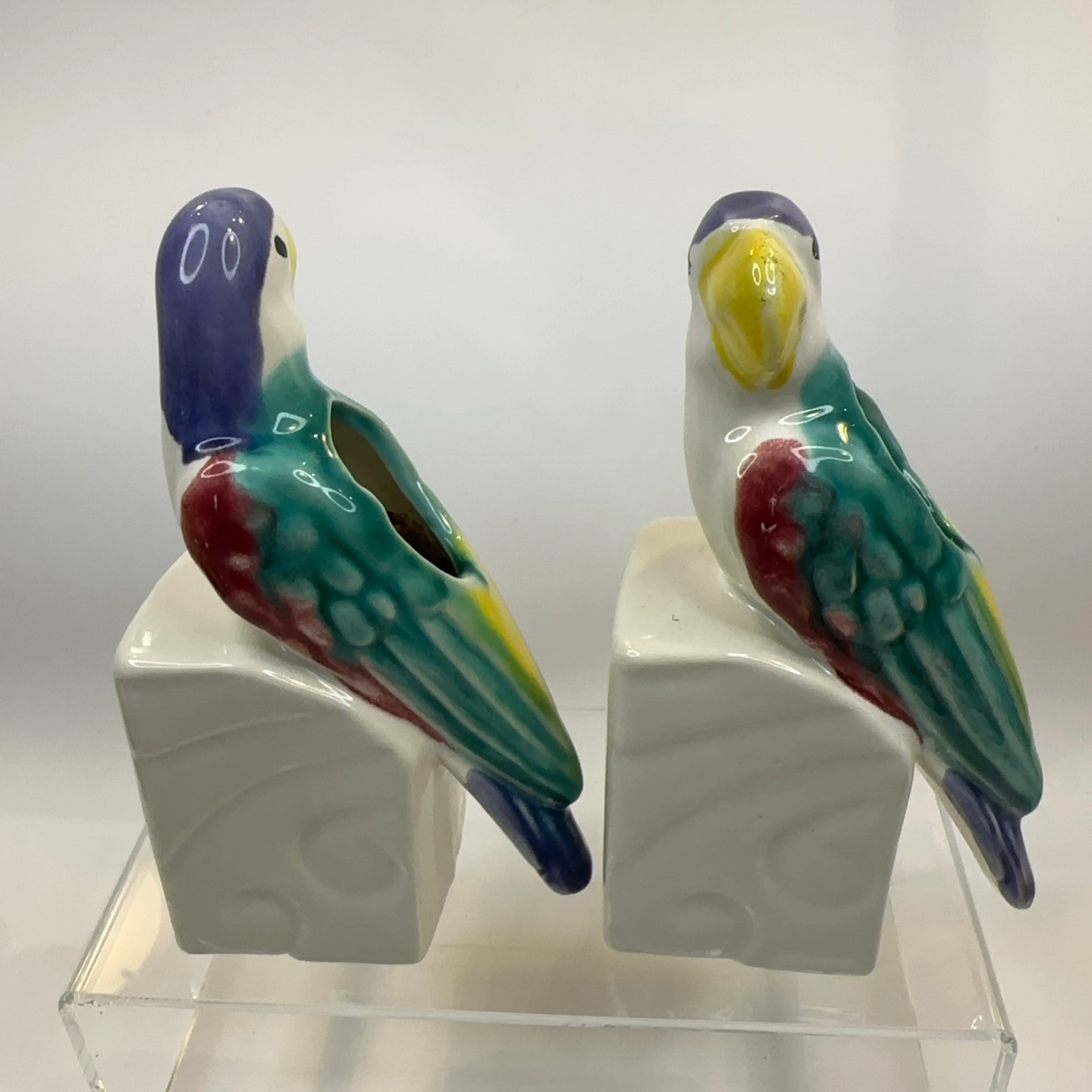 Image 2 of 6