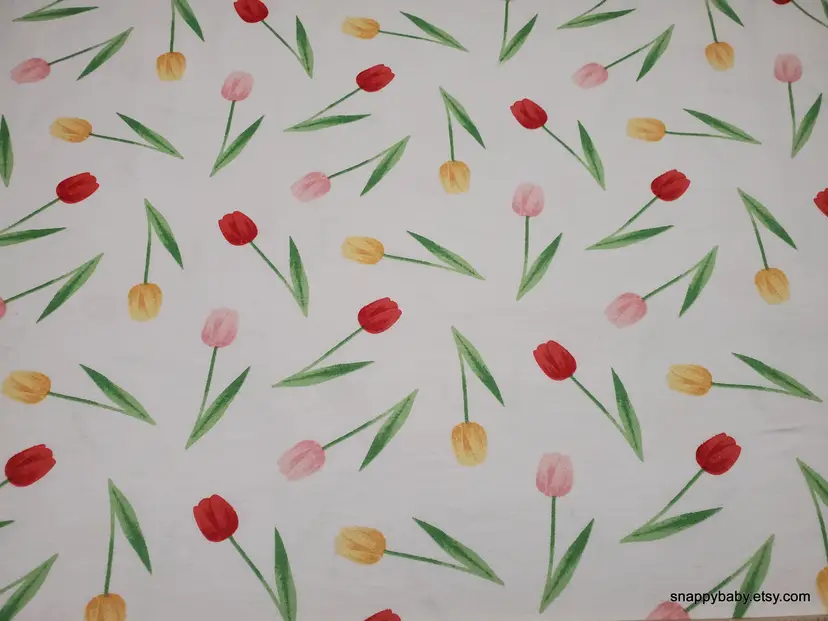 Picnic Season Tulip Toss Flannel Fabric Remnant - 100% Cotton - Choose Size - Soft Craft & Quilting Fabric