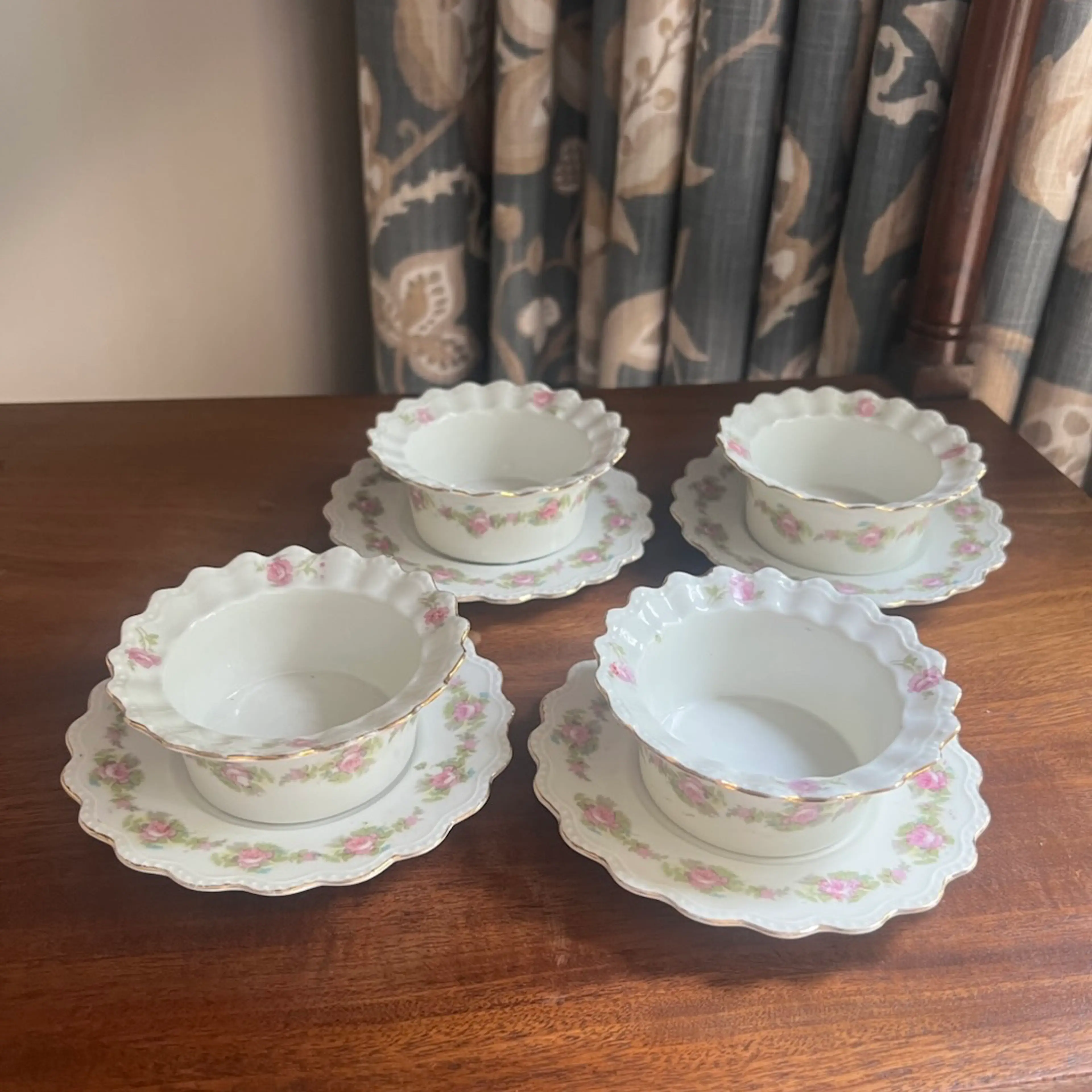 Image 1 of 4