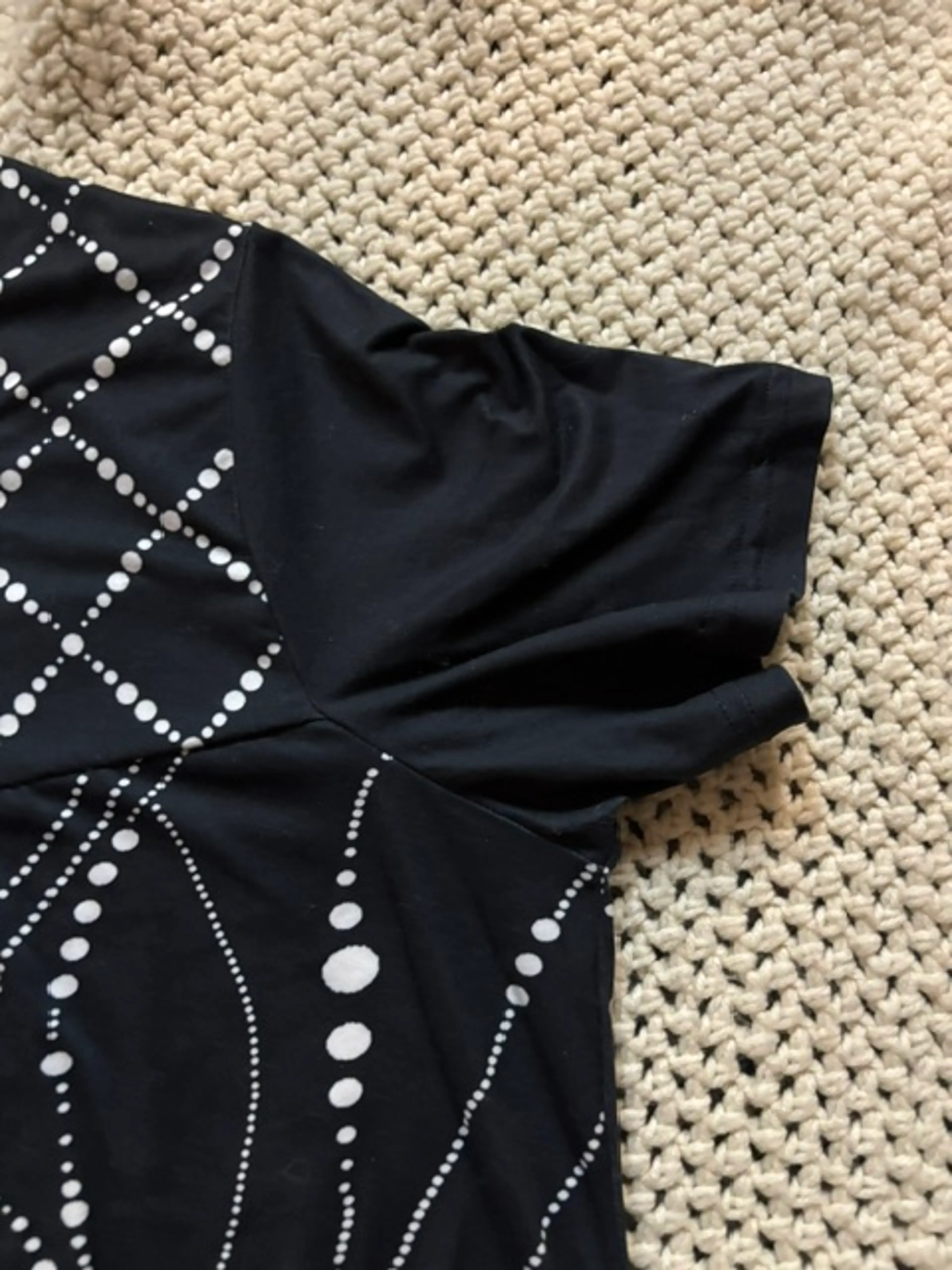 Image 2 of 4