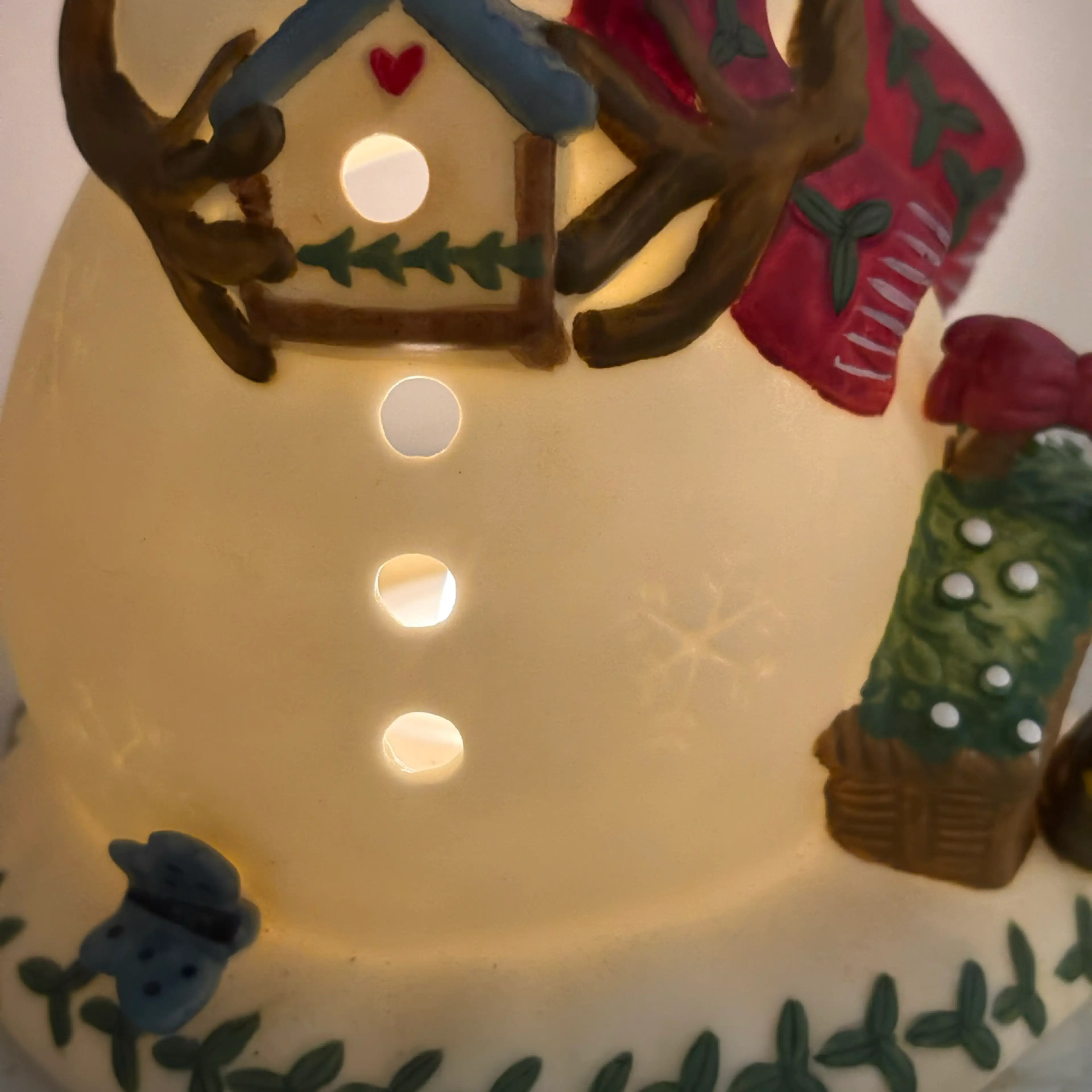 Image 2 of 6