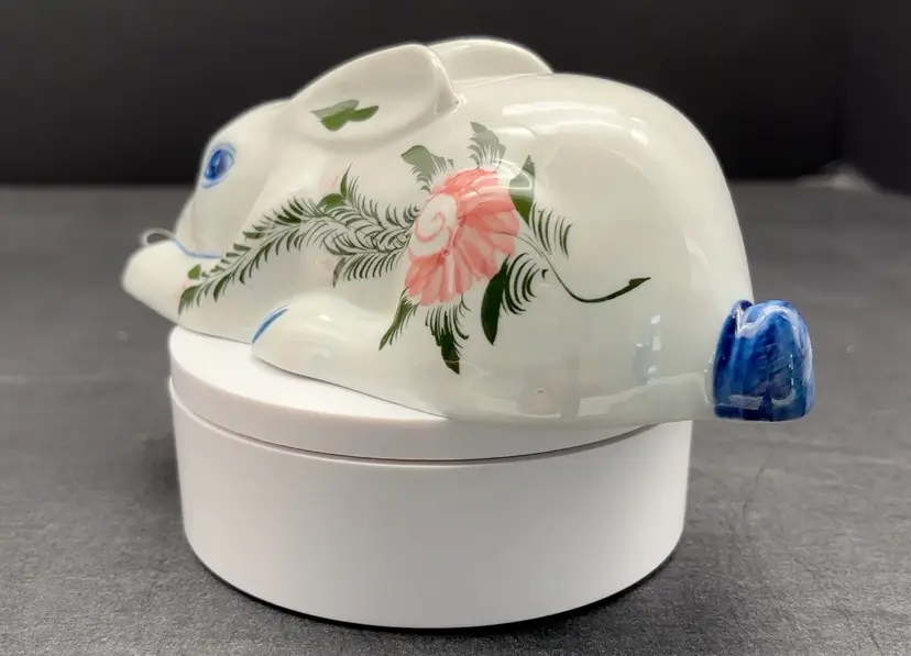 Hand-Painted Ceramic Rabbit Kitchen Jelly Mold | Vintage 1980s-90s