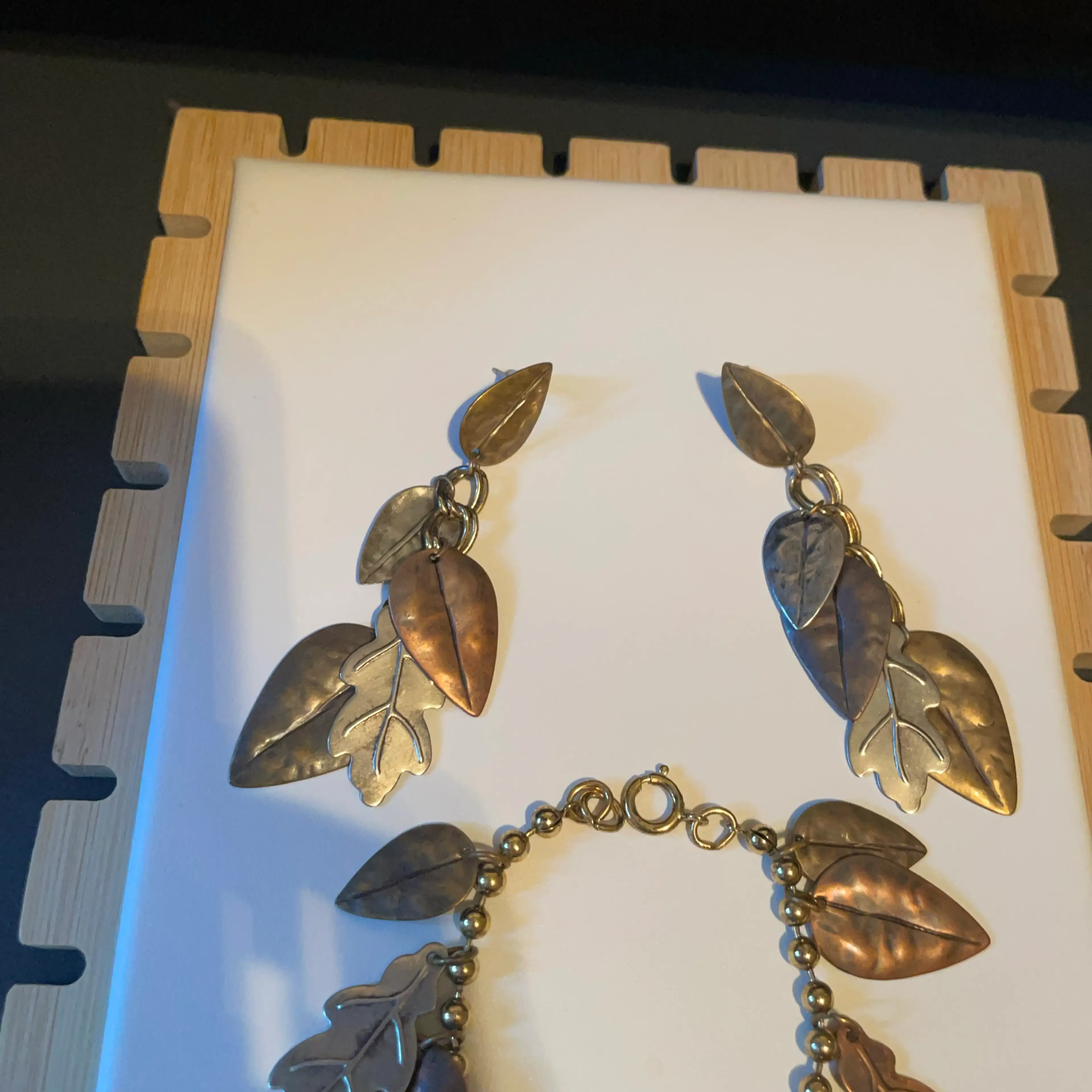 Image 4 of 5