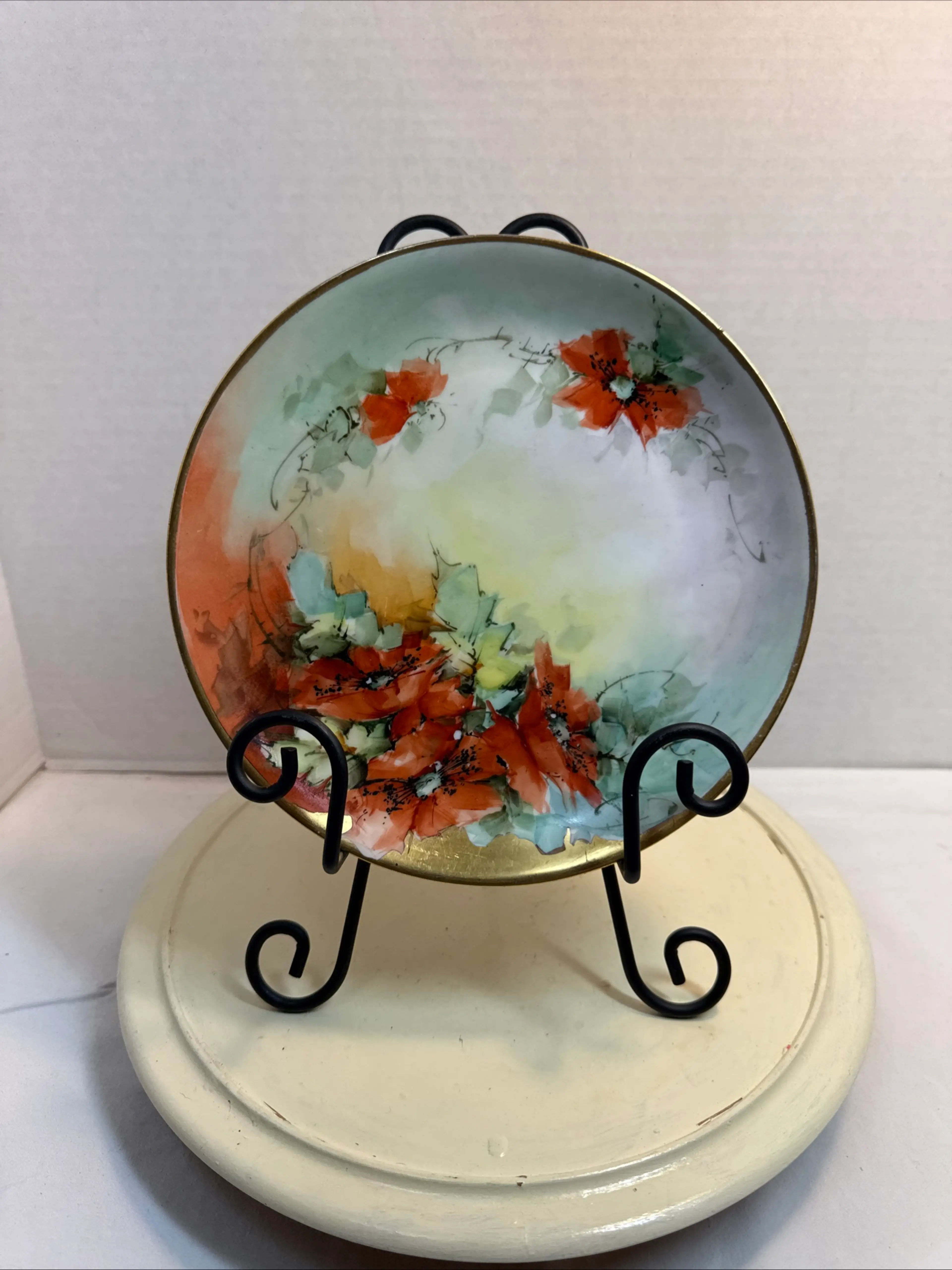 Image 1 of 8