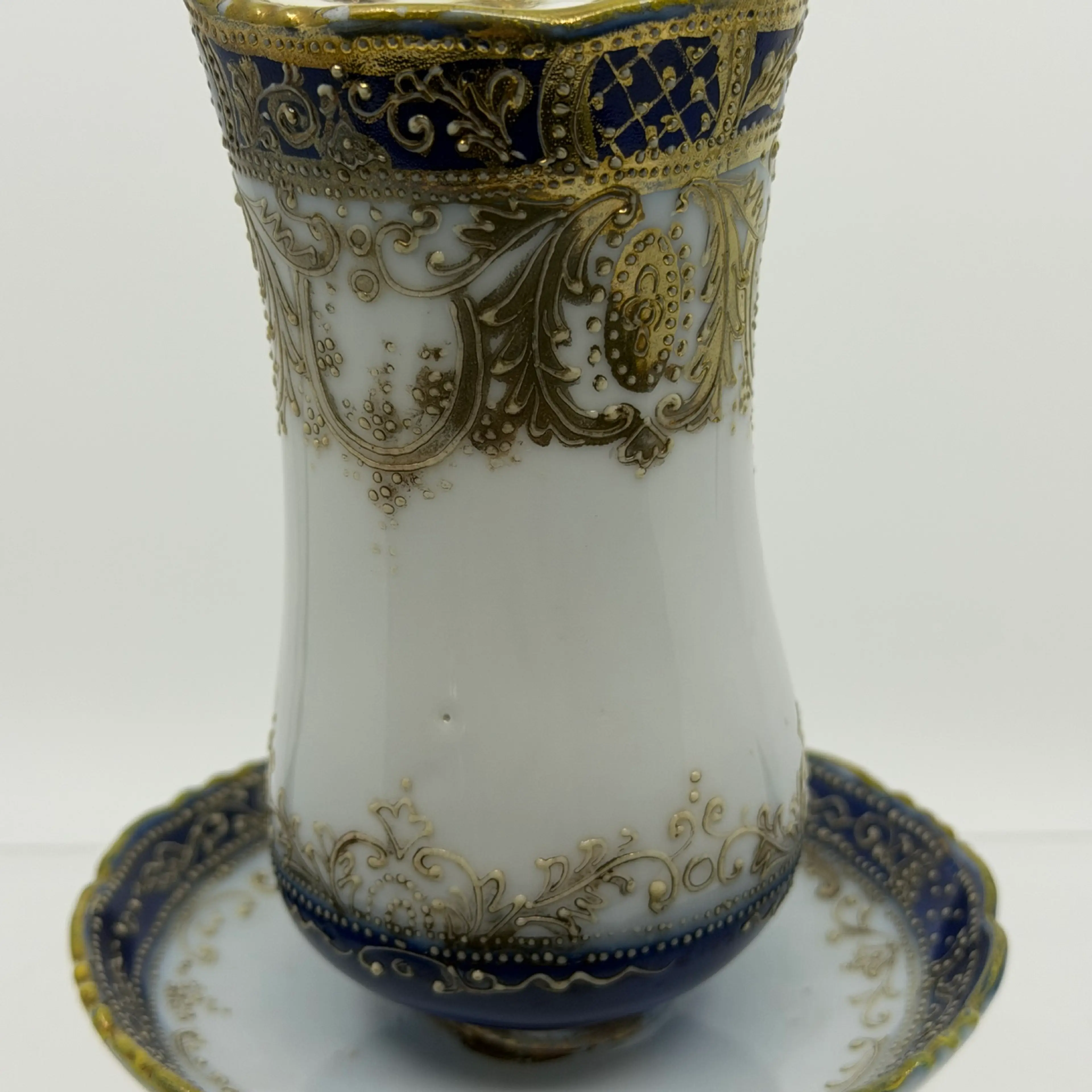 Image 2 of 7