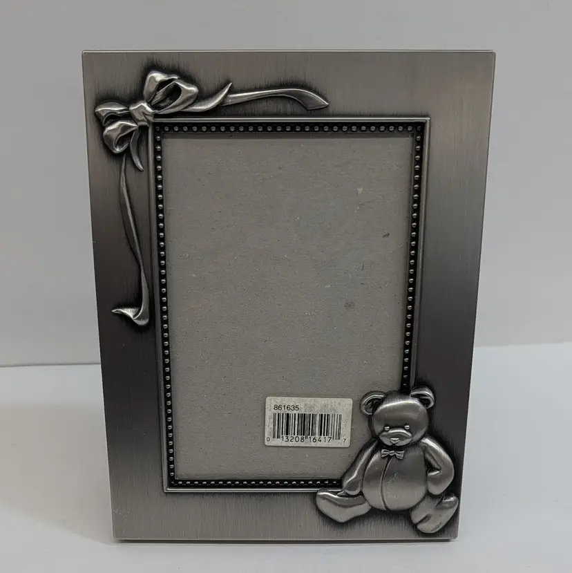 1997 HB Group Metallic Teddy Bear Motif Photo Frame Outside 5.25x6.75" In 3.5x5"