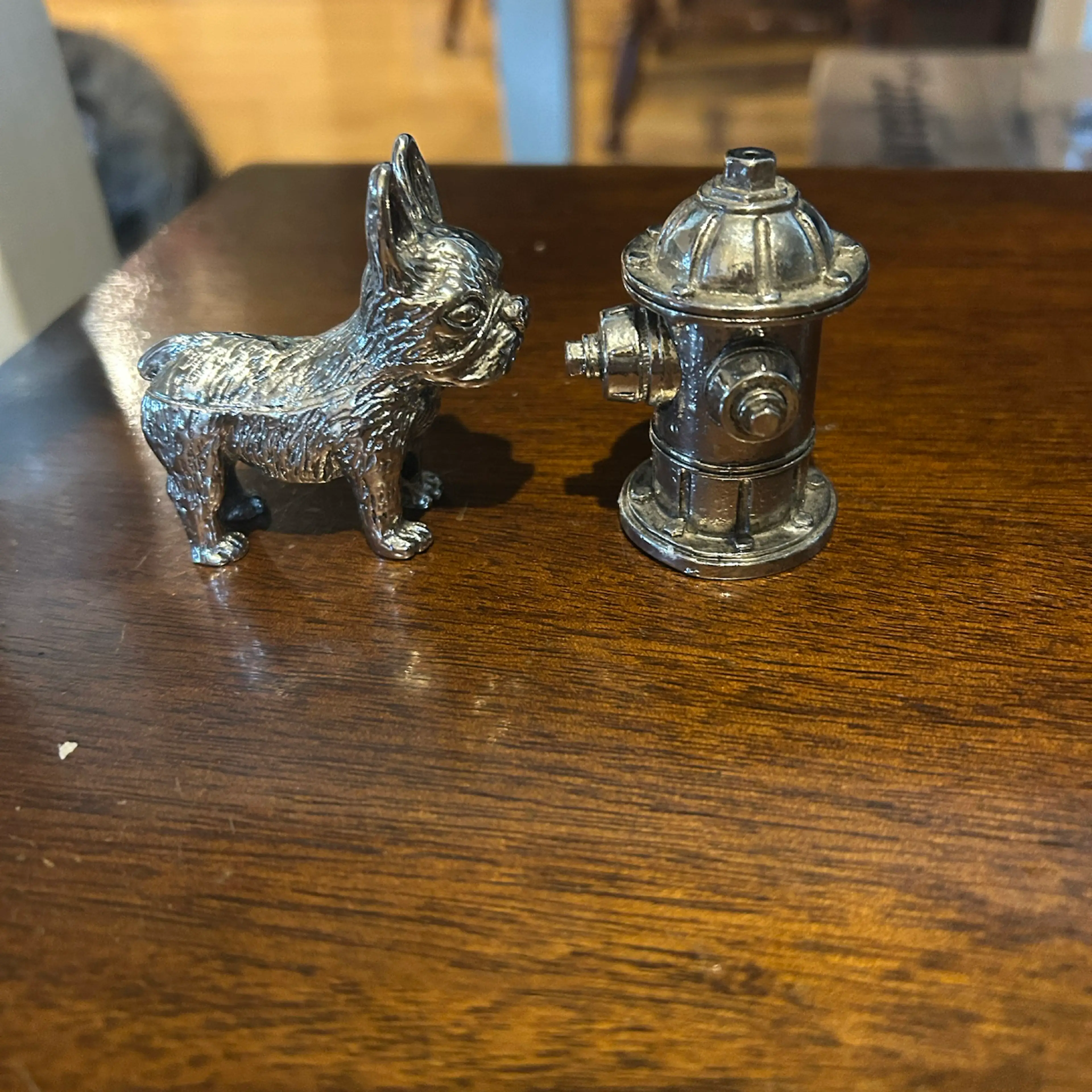 Image 3 of 4