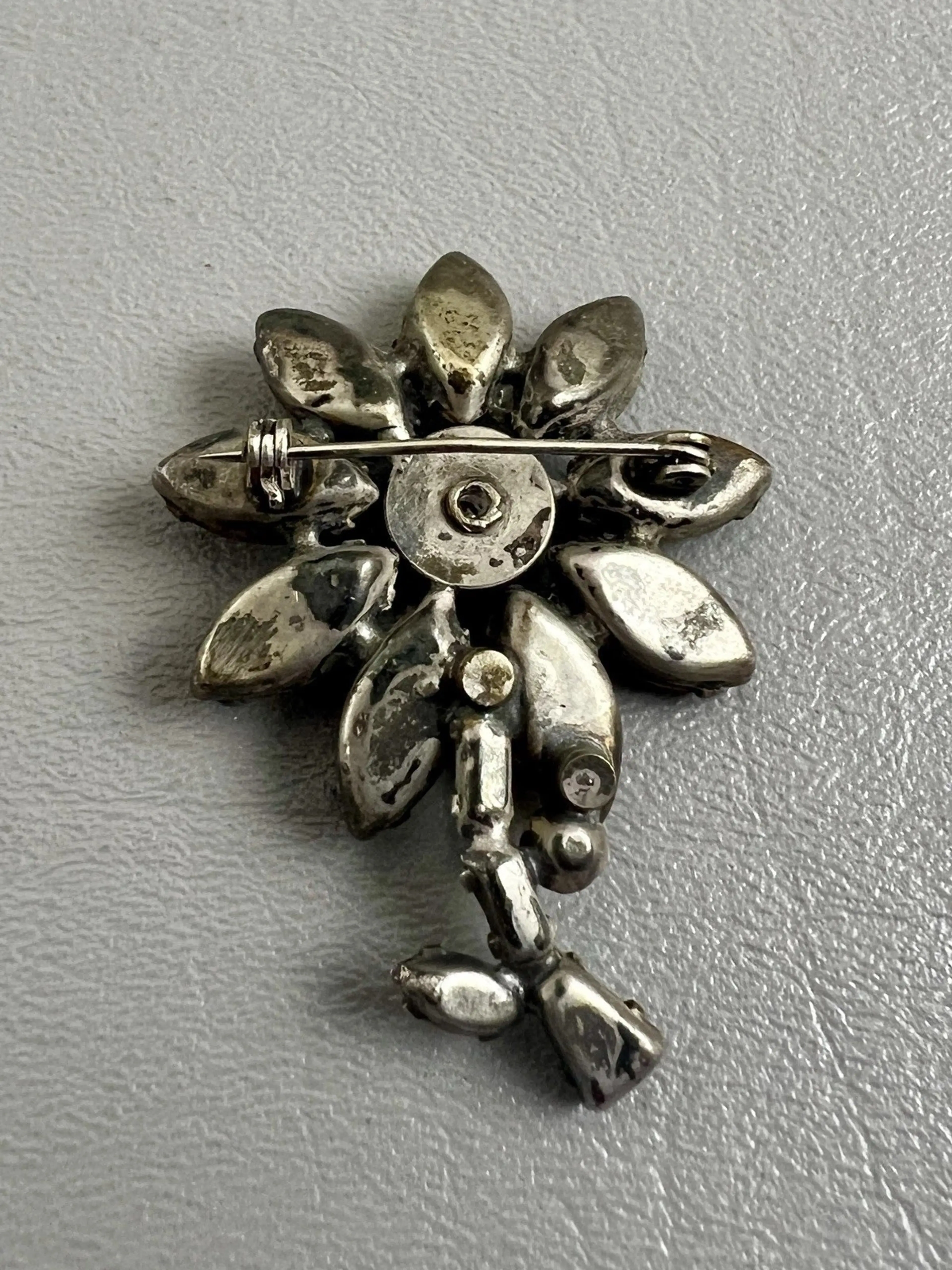 Image 2 of 4