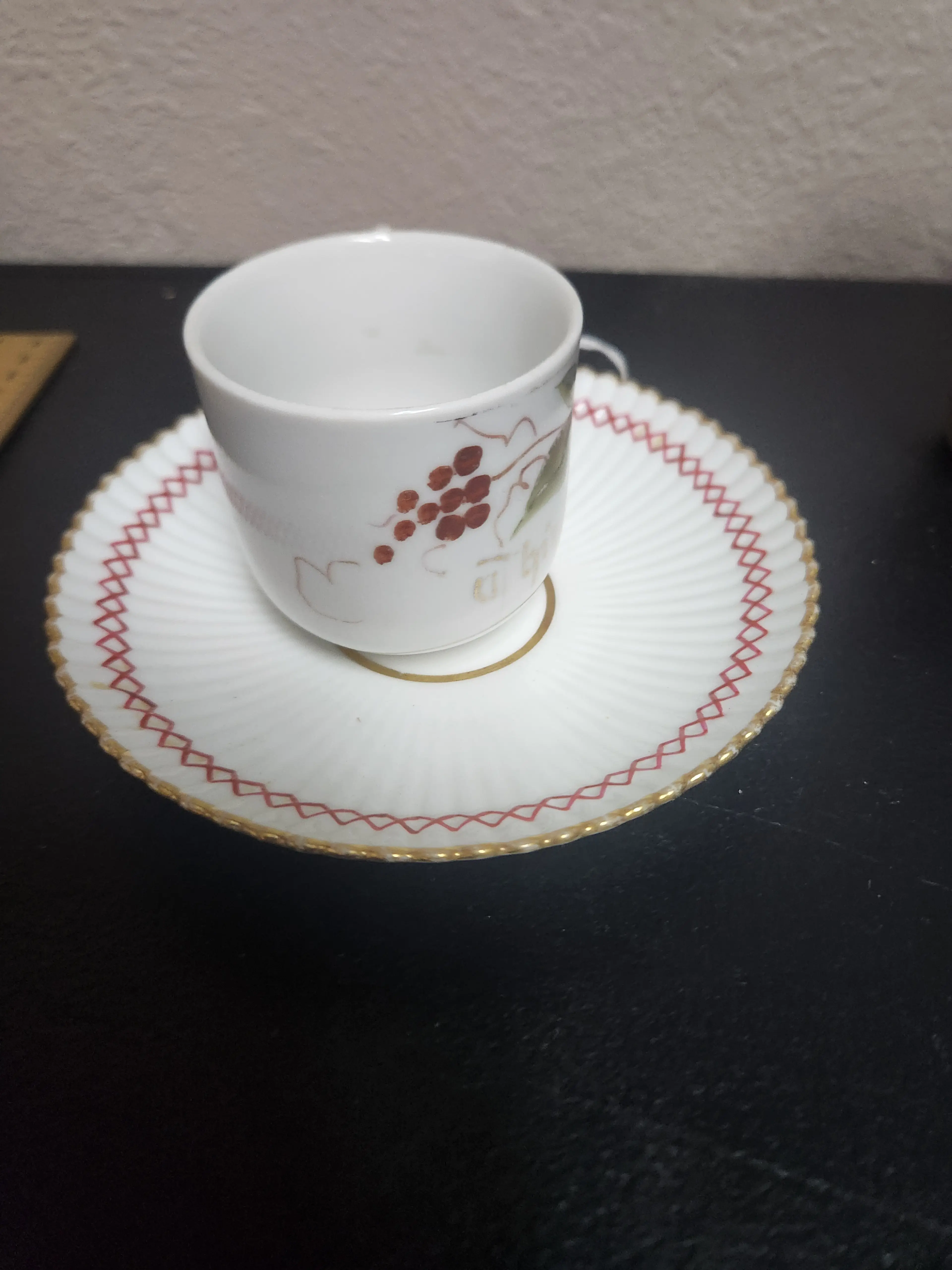 Image 2 of 6