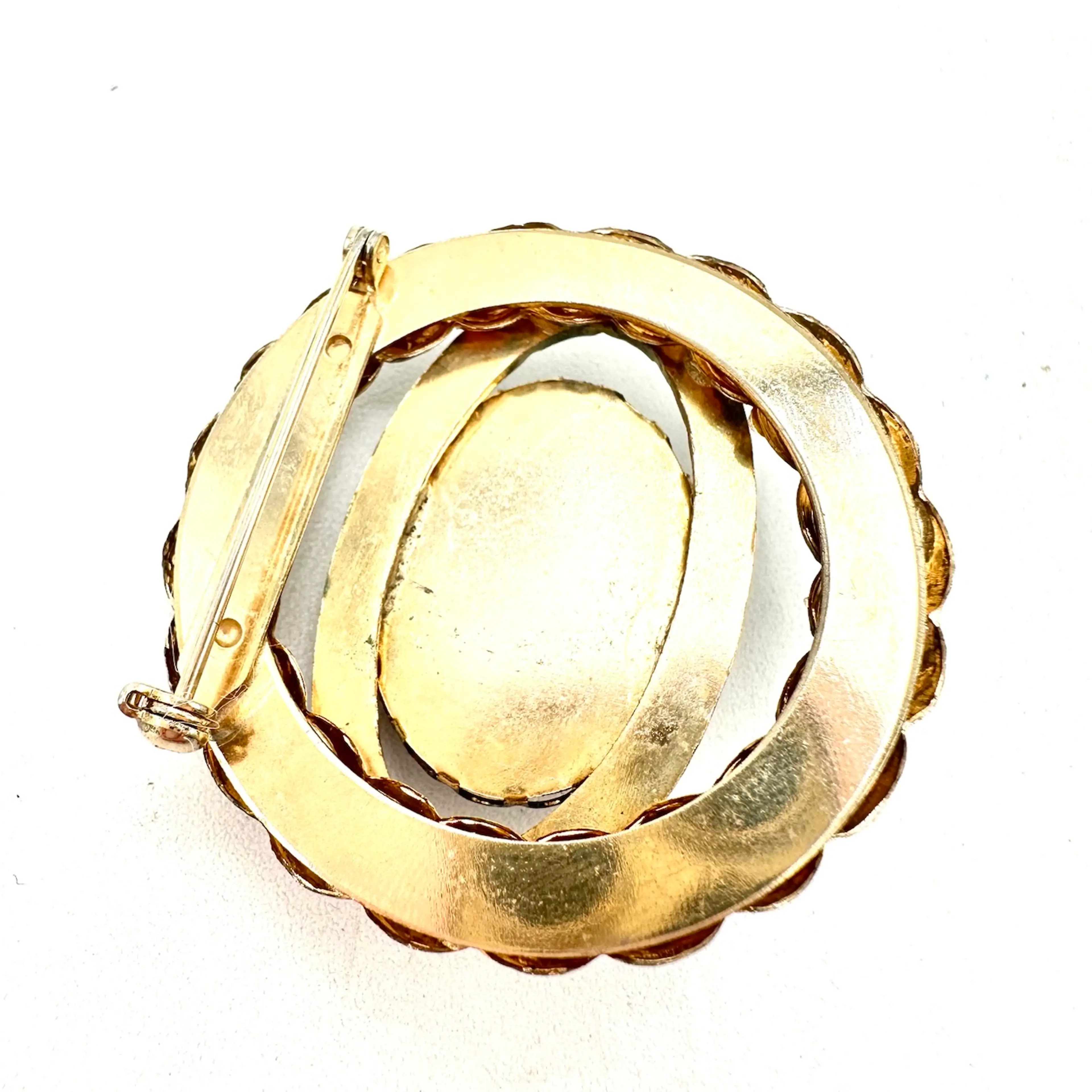 Image 4 of 9