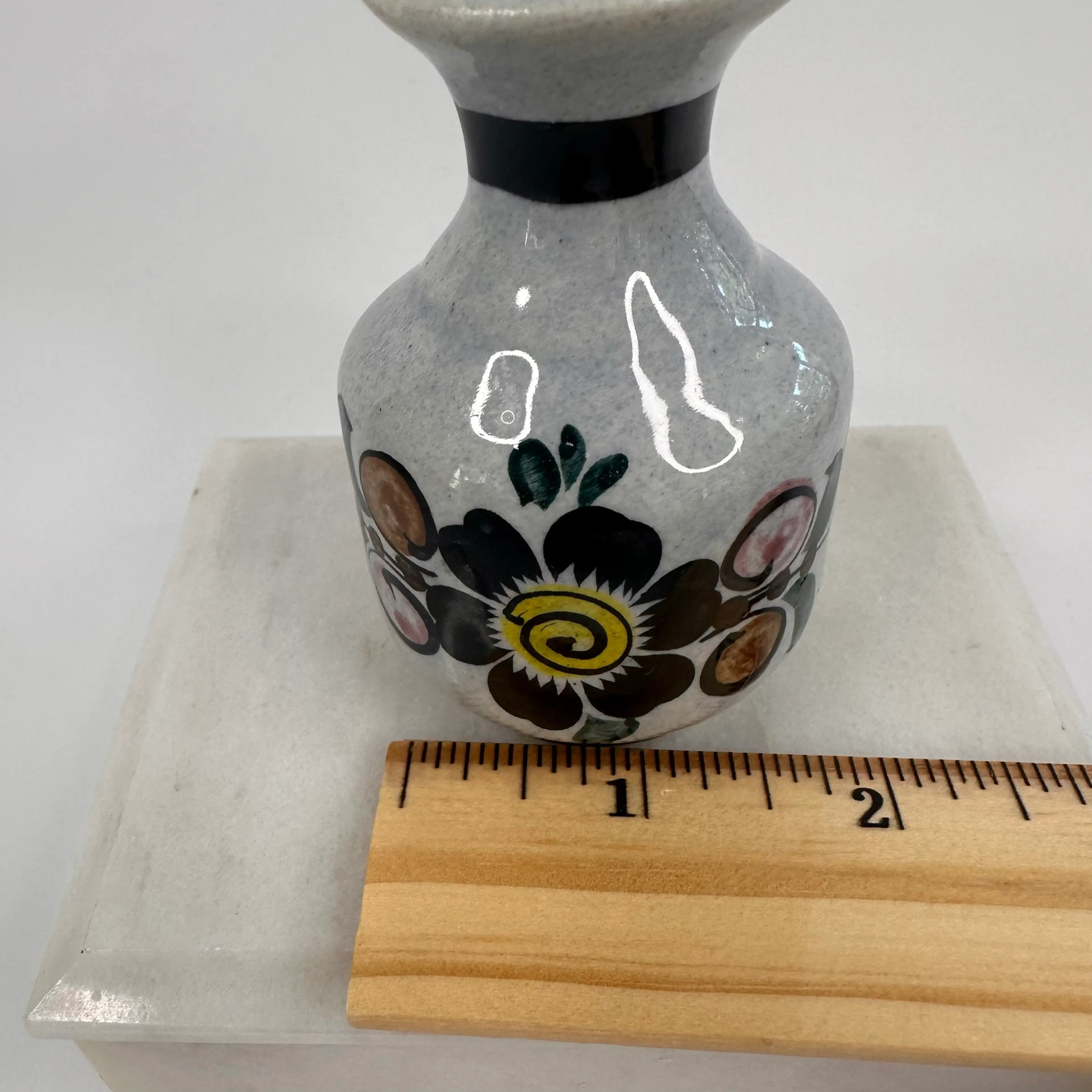 Image 2 of 6