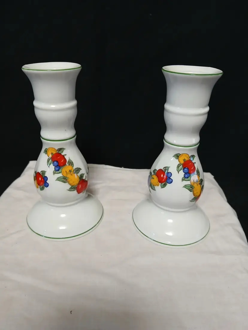 PWF Della Robbia Japan Fruit Motif Candle Holders