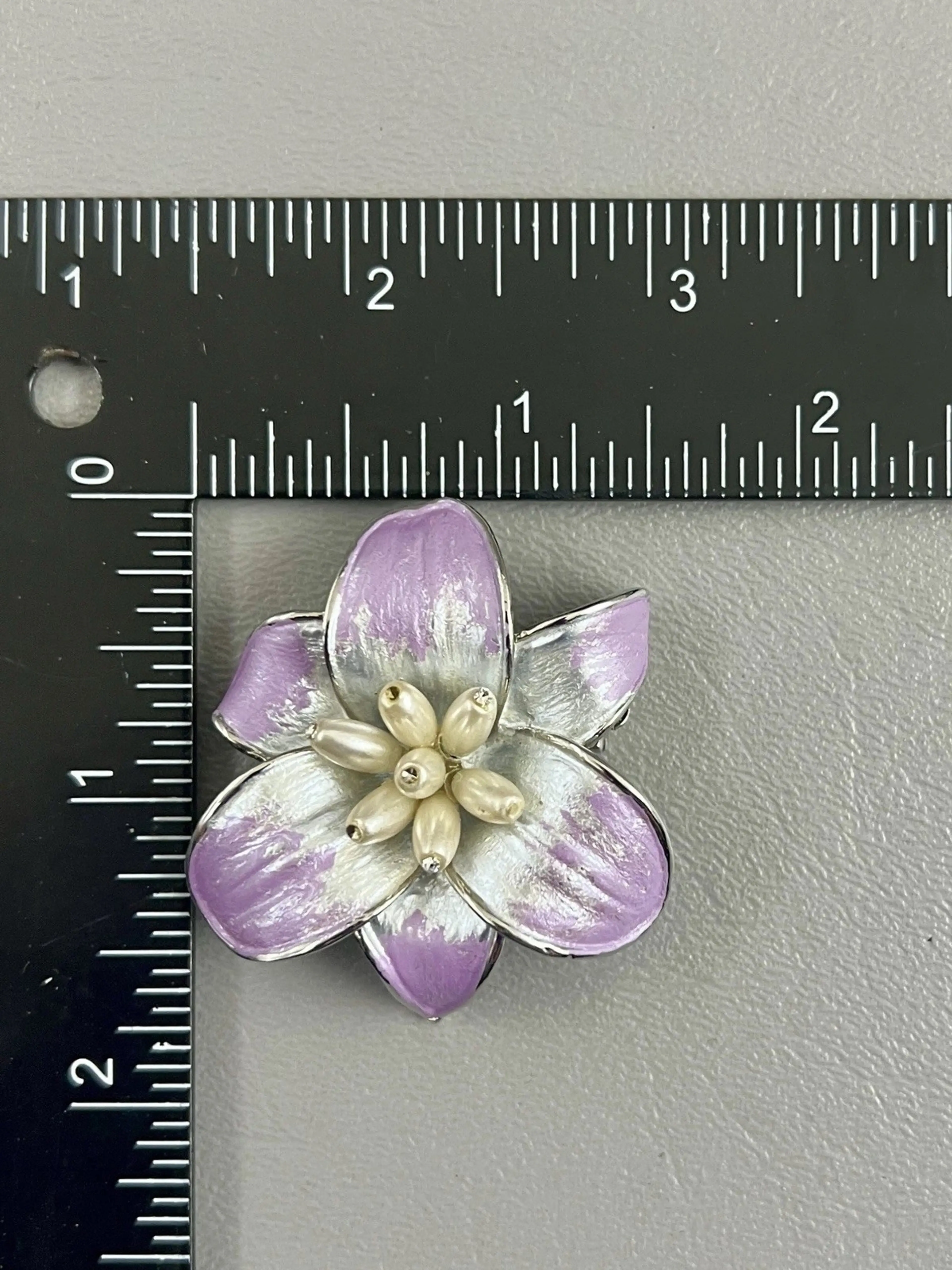 Image 2 of 4