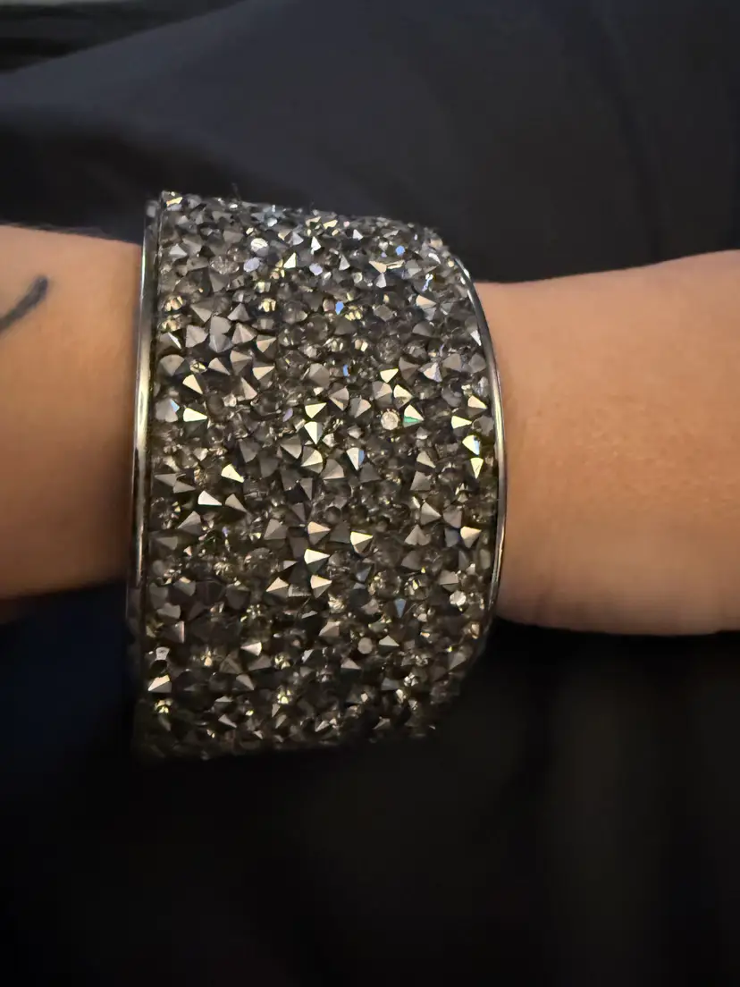 Vintage Sparkling hematite Crystal Bangle