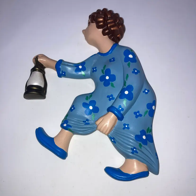 Vintage 1970s Arnel's “Race to the Outhouse” Ceramic Wall Hanging! 8 1/2” x 6”!
