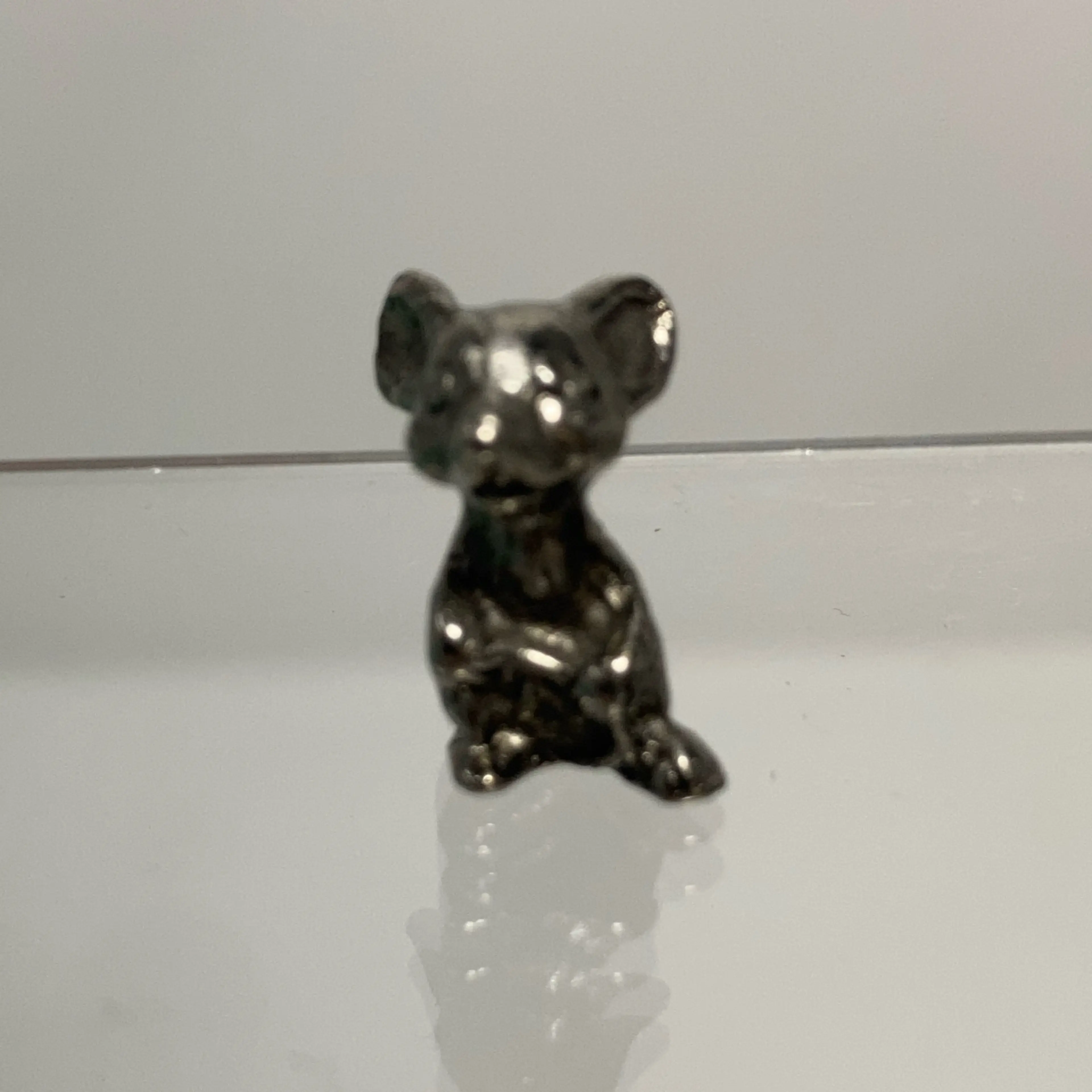 Image 4 of 5