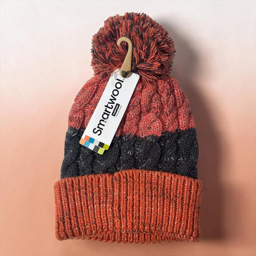 Smartwool ISTO Pom Beanie Merino Wool Blend Shale Orange - One Size NEW