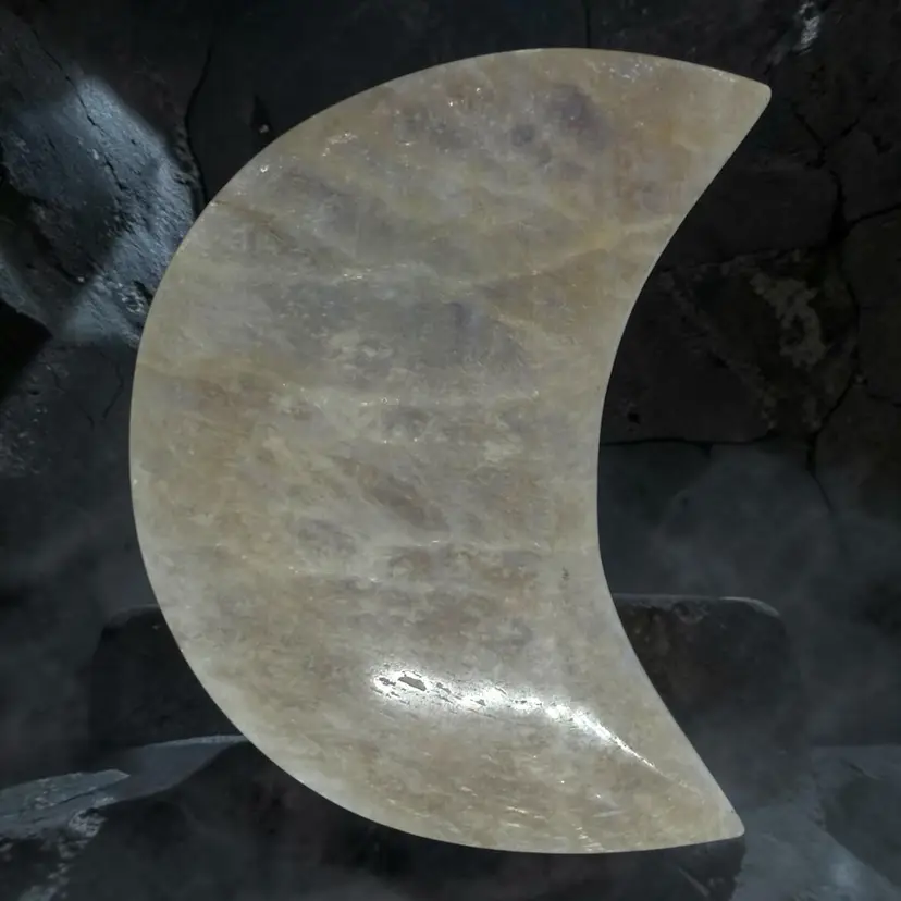 Natural Moonstone Crystal Carving Crescent Moon Stone Blue Flash Healing Reiki