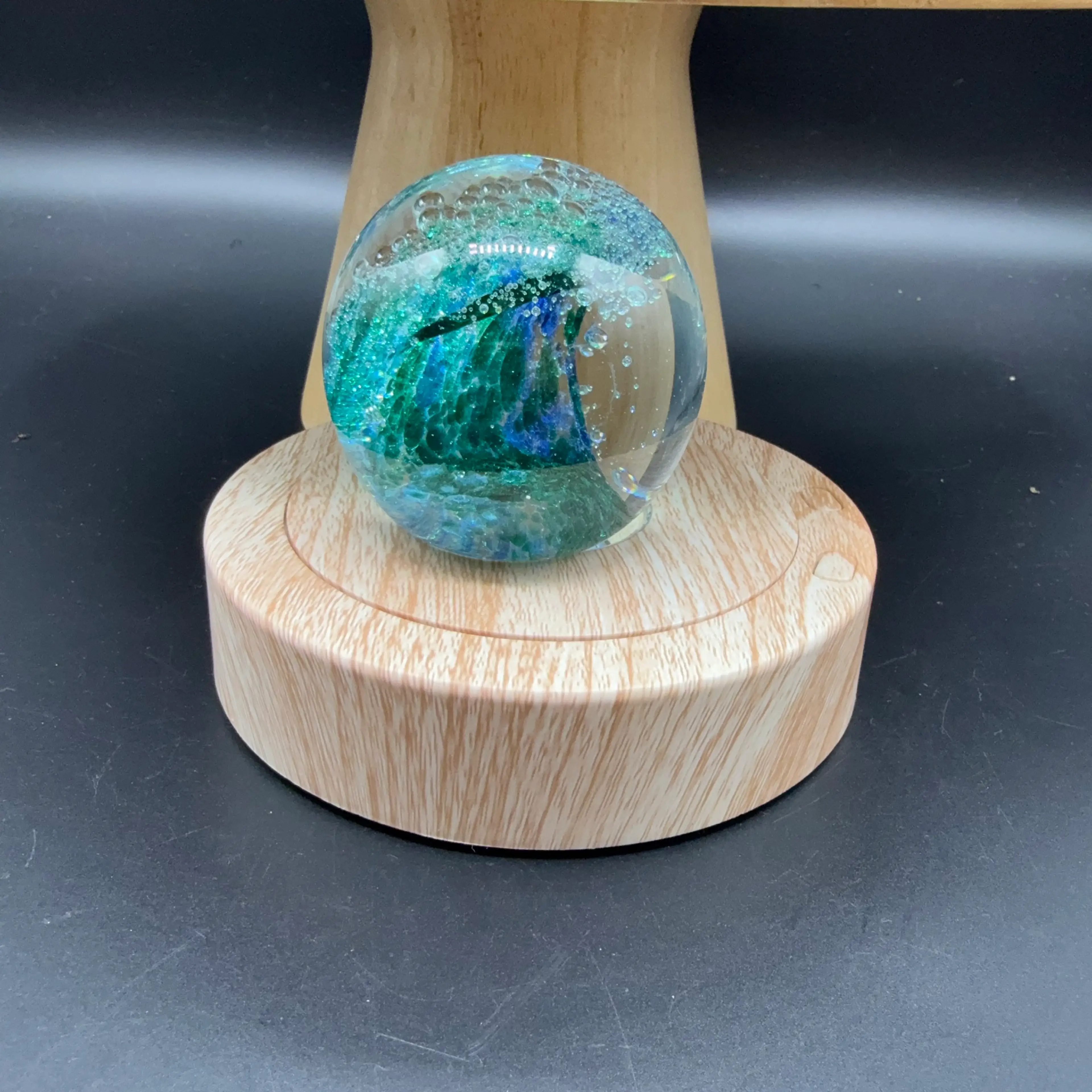 Image 2 of 9