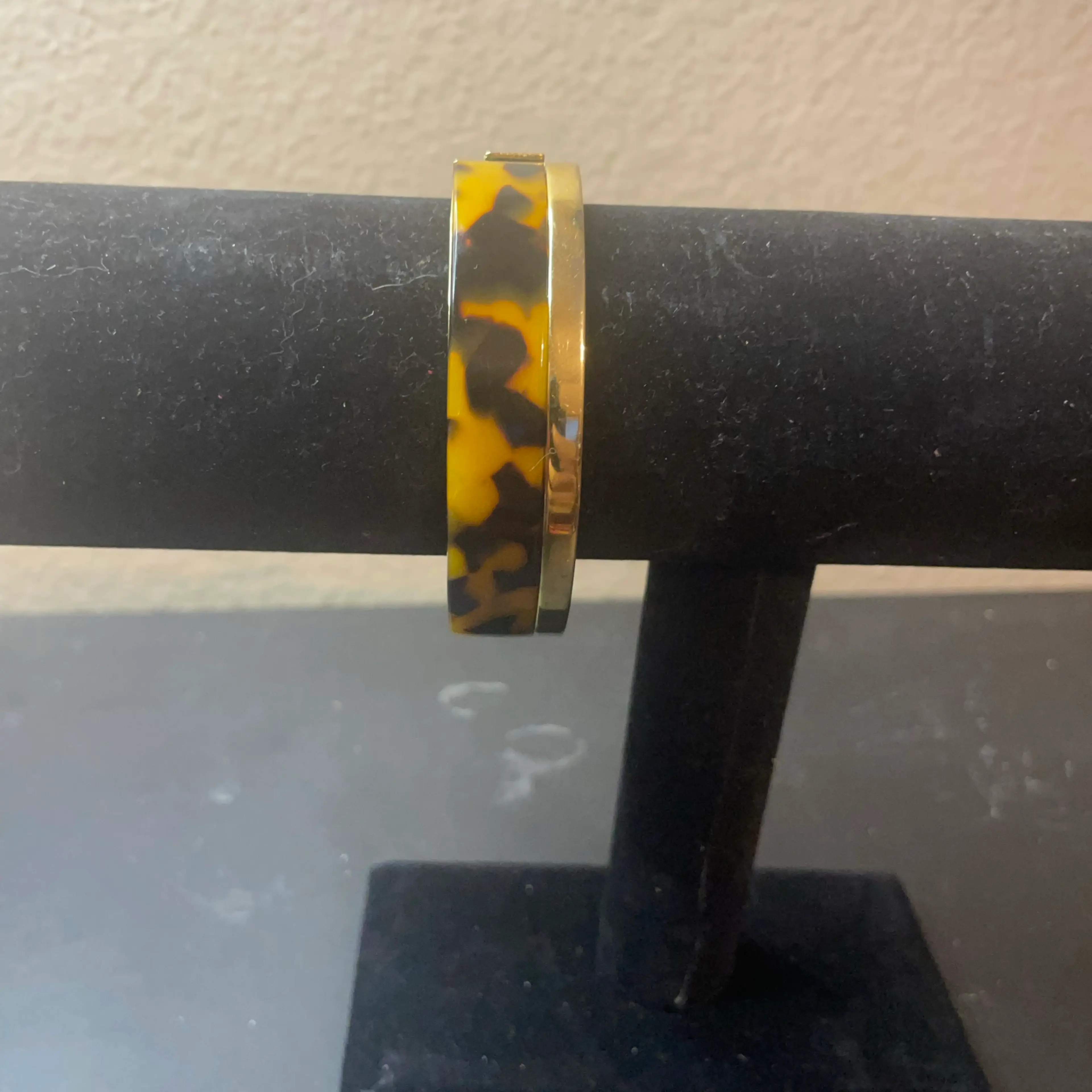 Image 5 of 6