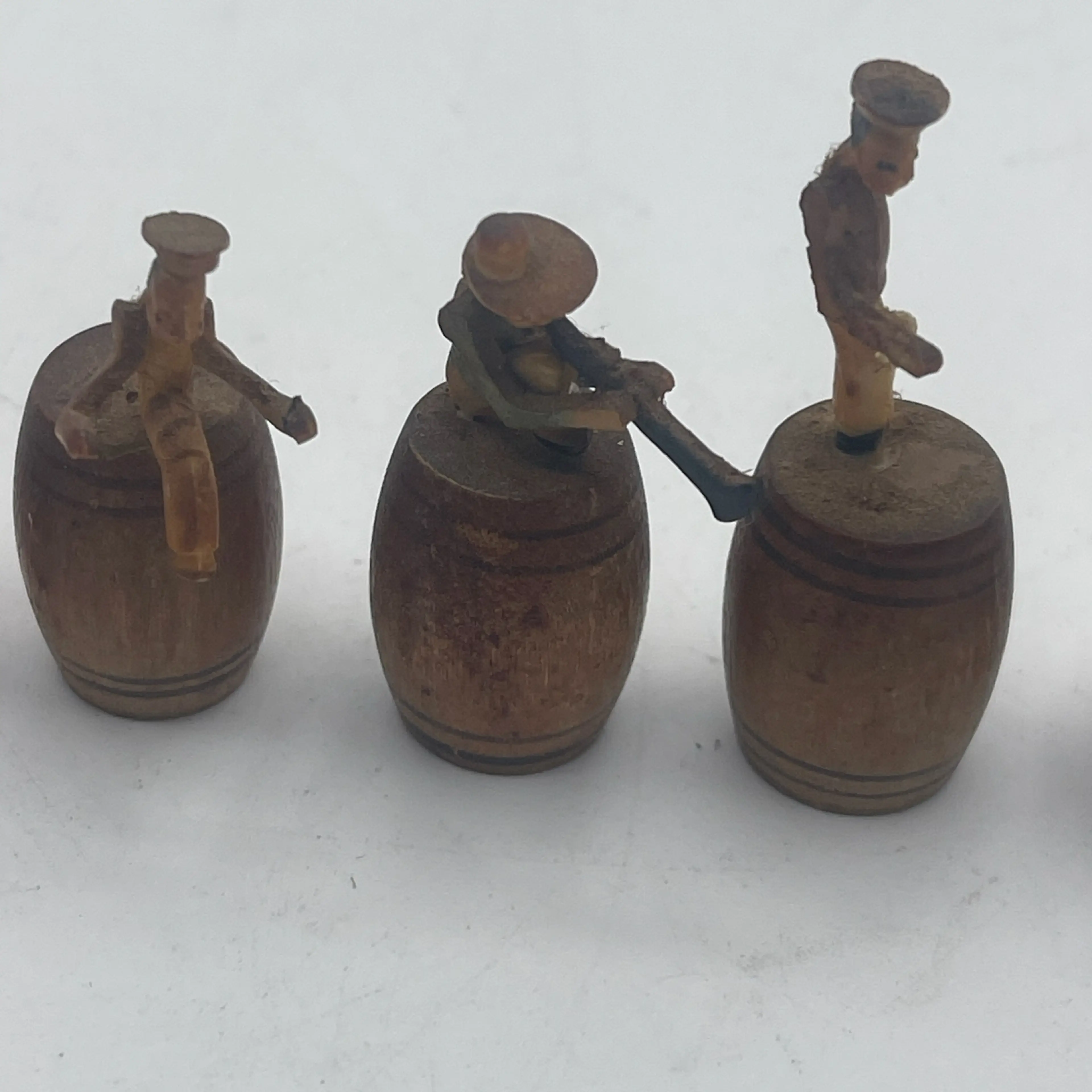 Image 3 of 6