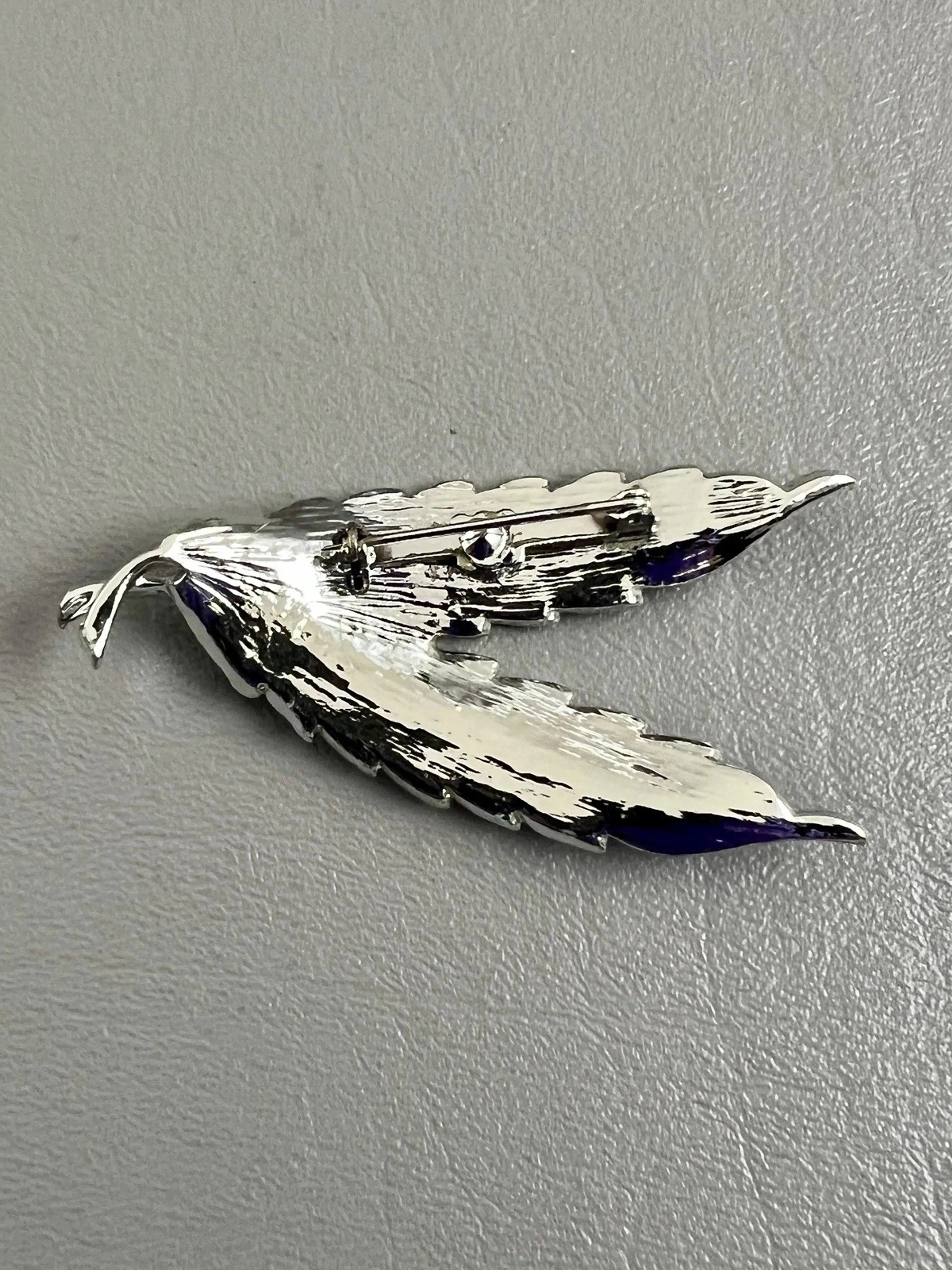 Image 2 of 4