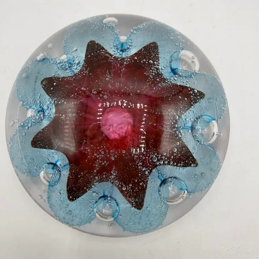Hot Glass Alley Charlotte NC Flat Puck Shaped Star Veiled Paperweight