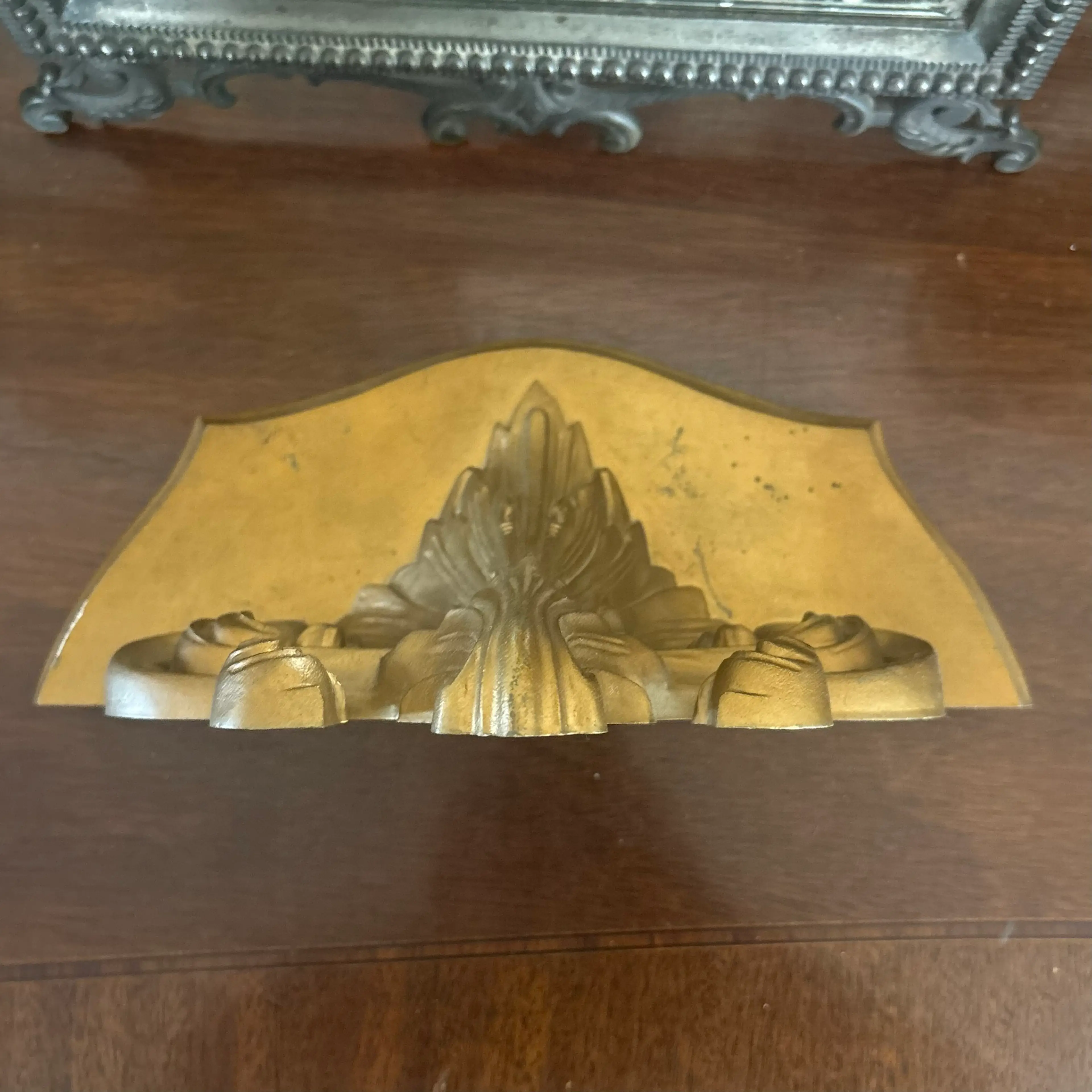 Image 4 of 6