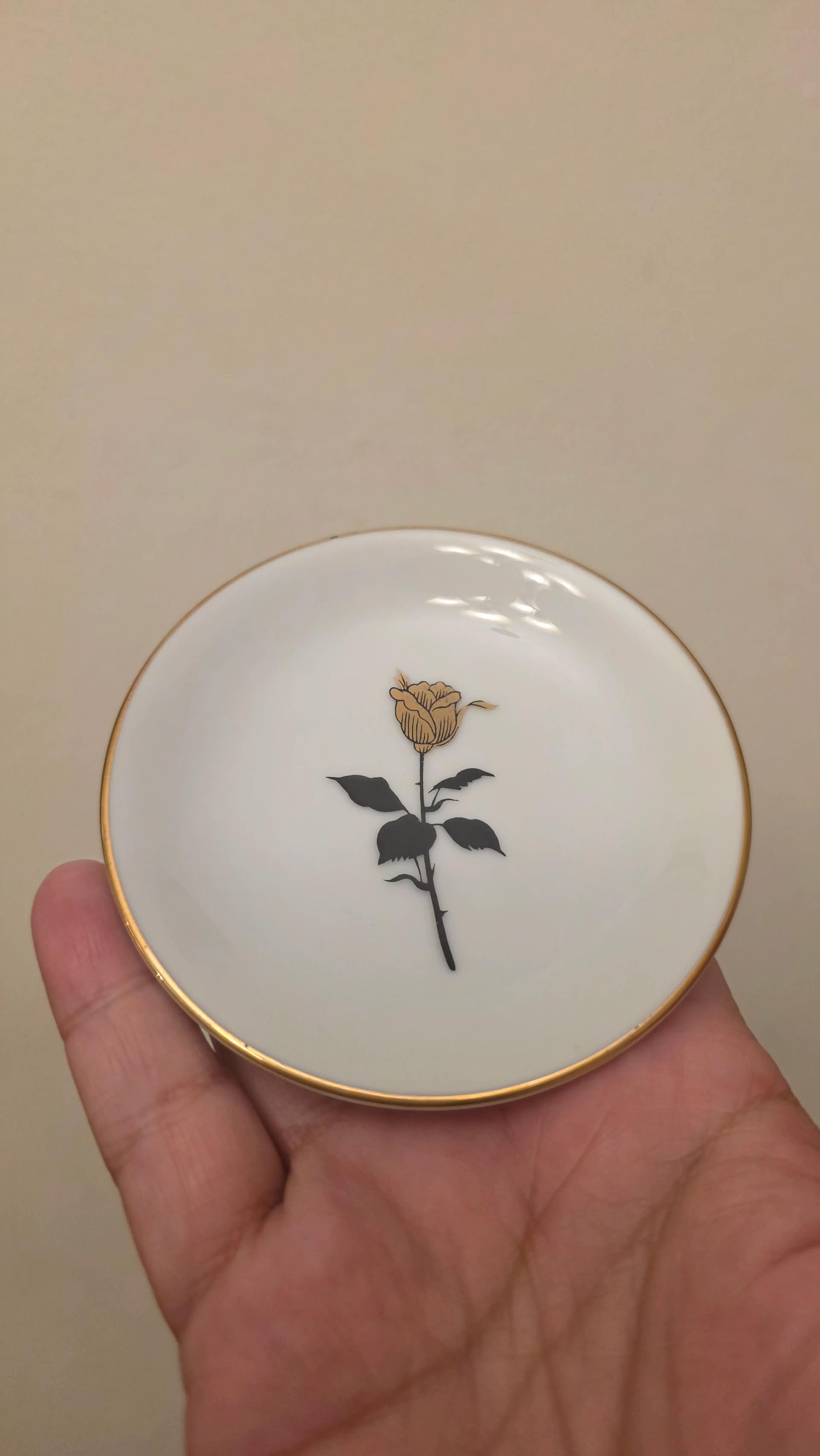 Image 2 of 6