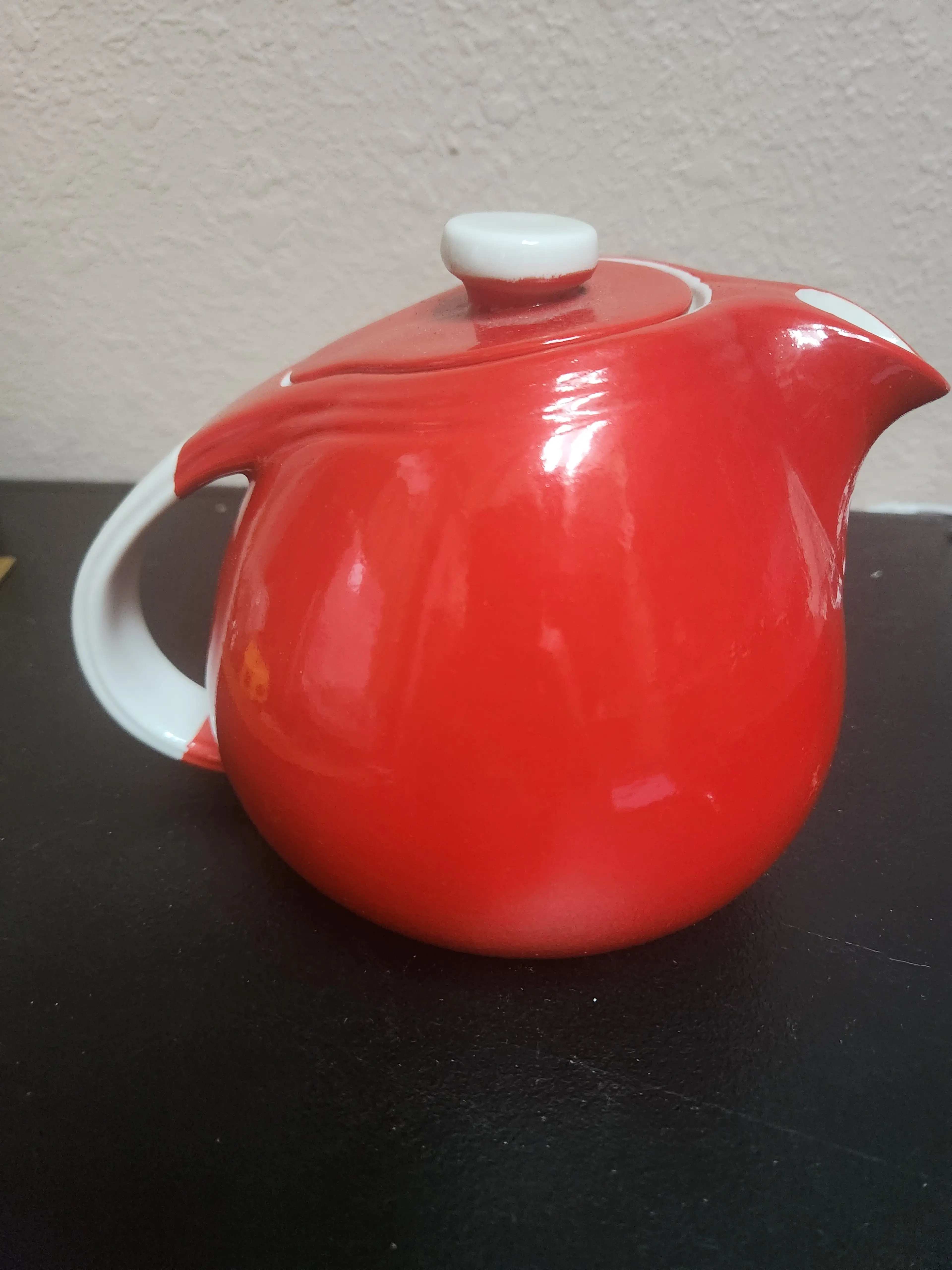 Image 2 of 6