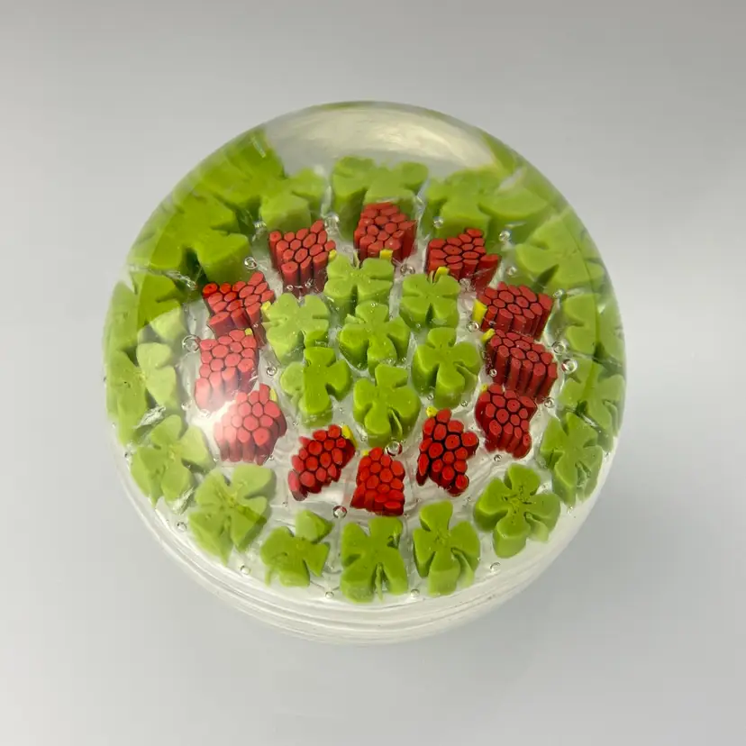 Fratelli Toso Clover Leaves & Berries Glass Paperweight Murano Italy READ 2.5x3"