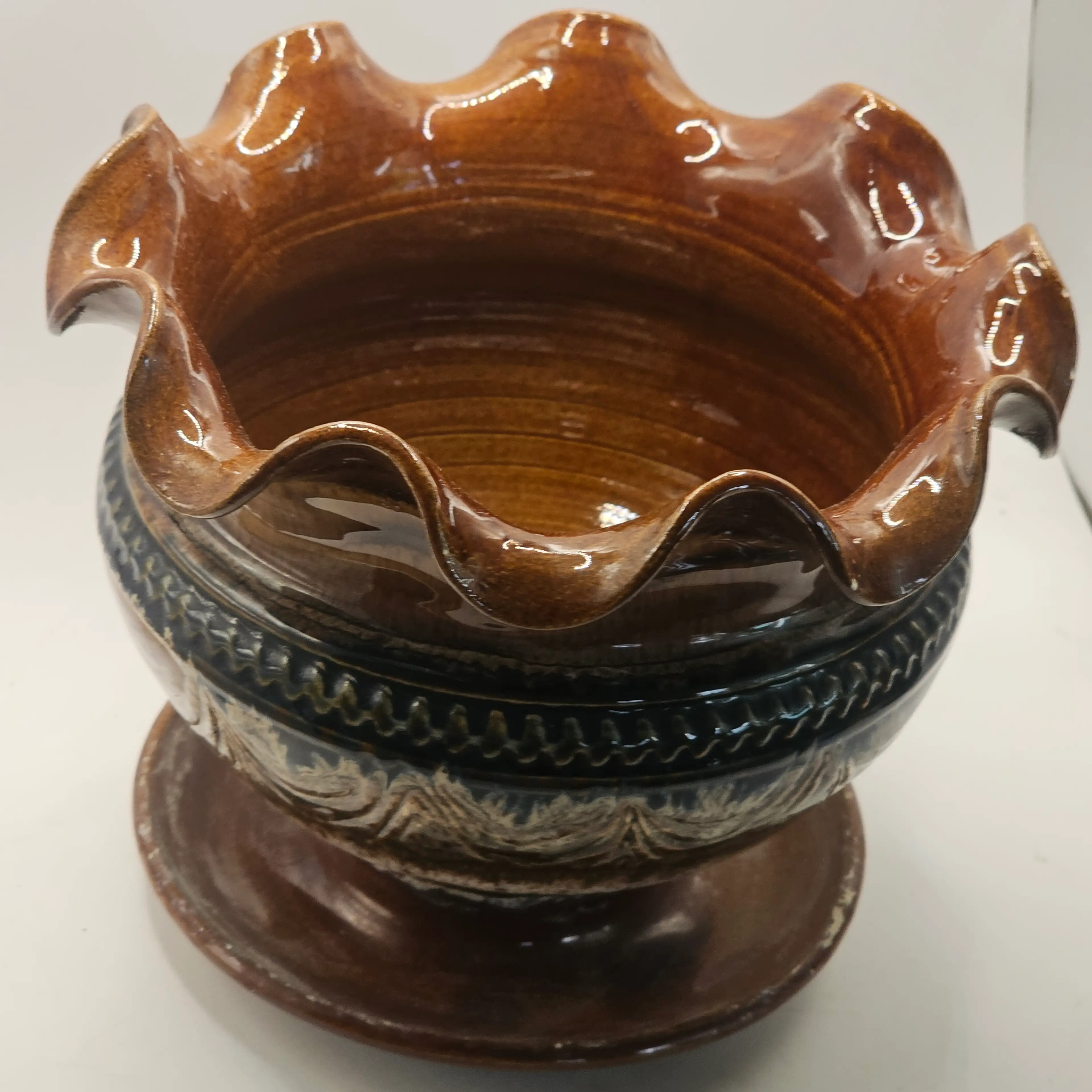Image 2 of 8