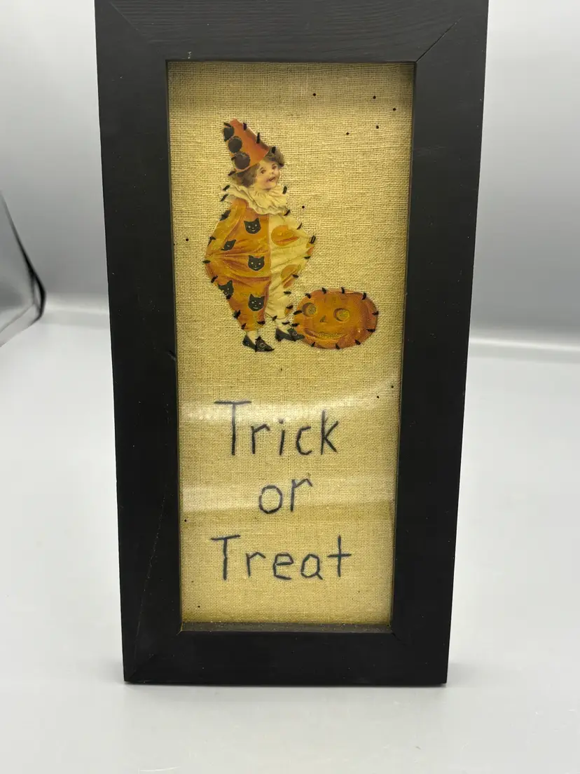 Trick or Treat vintage style Halloween sign